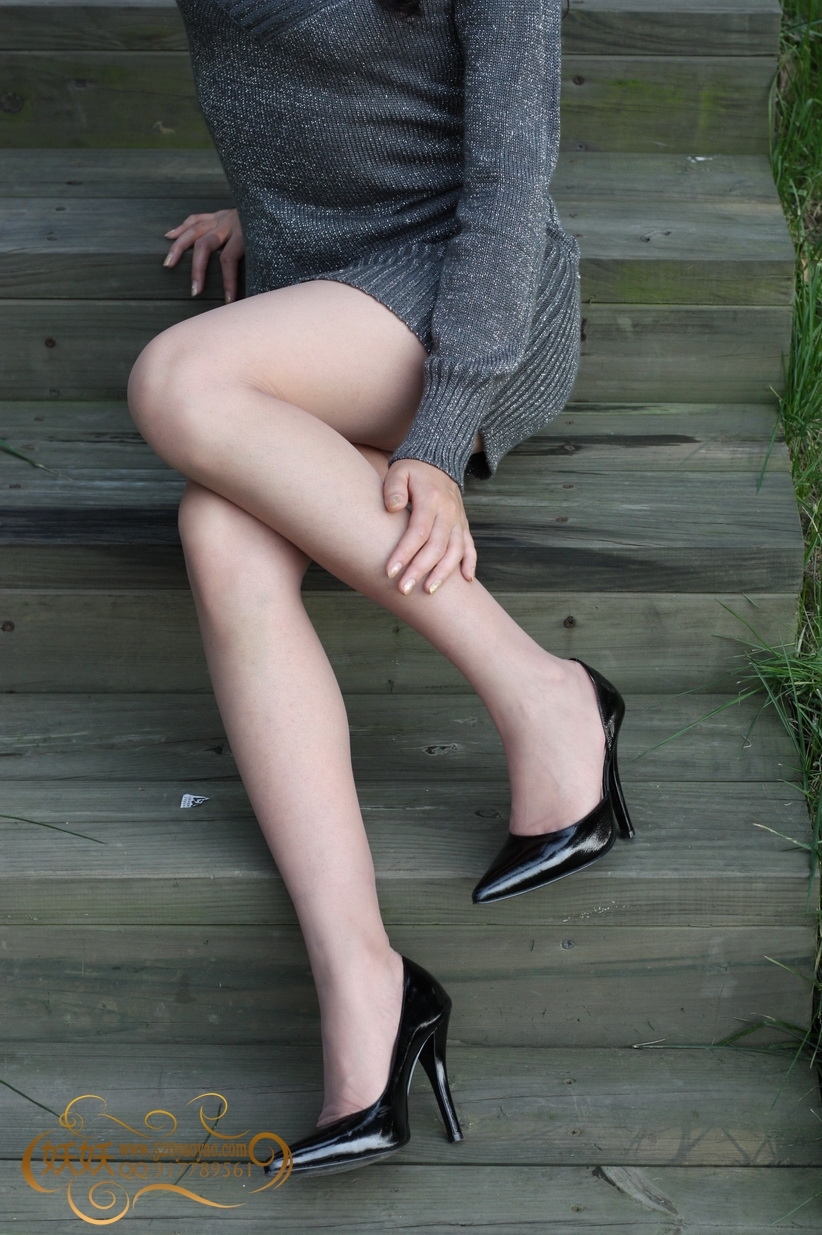 绿叶仙踪~A1外拍妖妖VIP套图