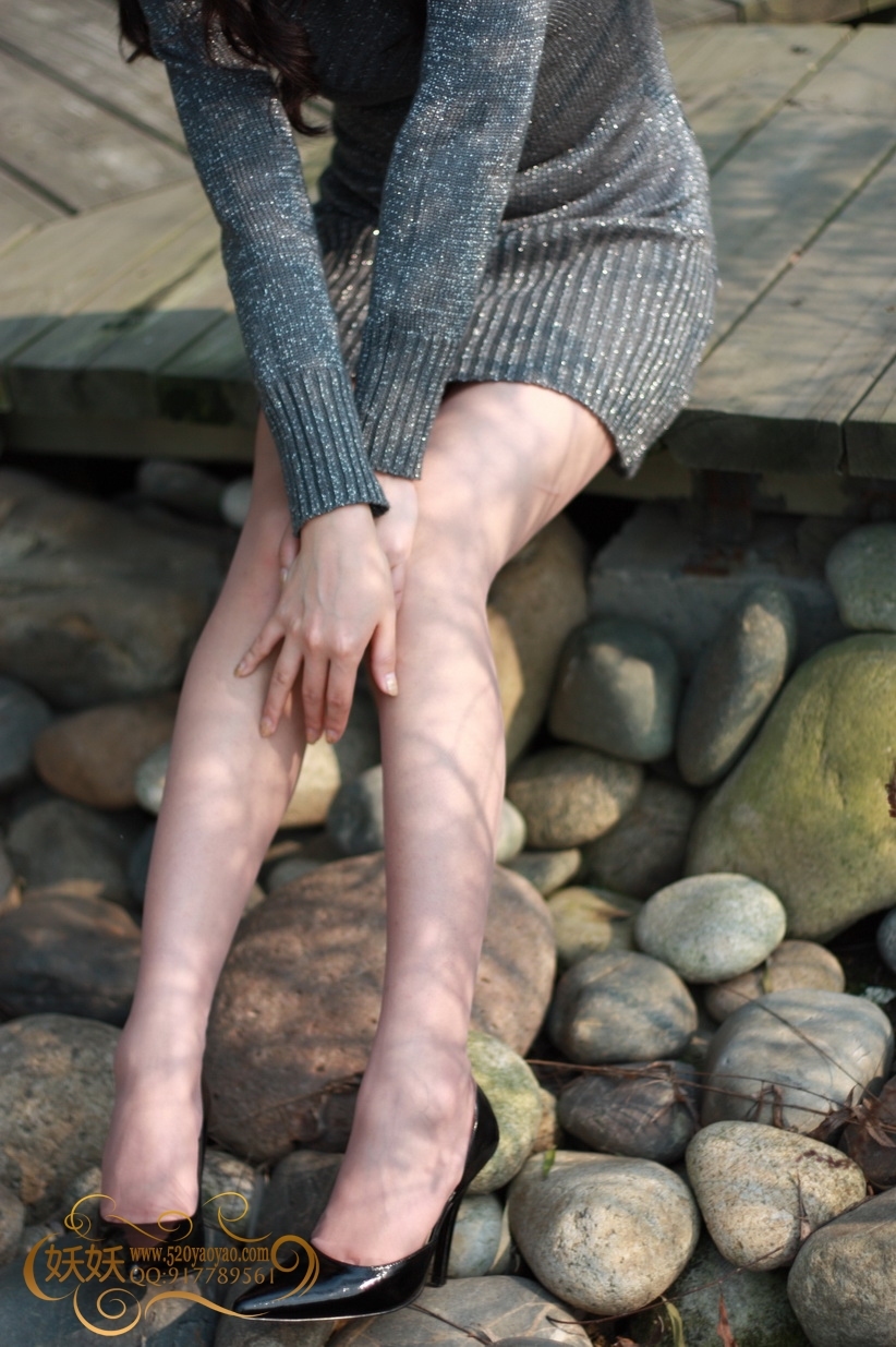 绿叶仙踪~A1外拍妖妖VIP套图