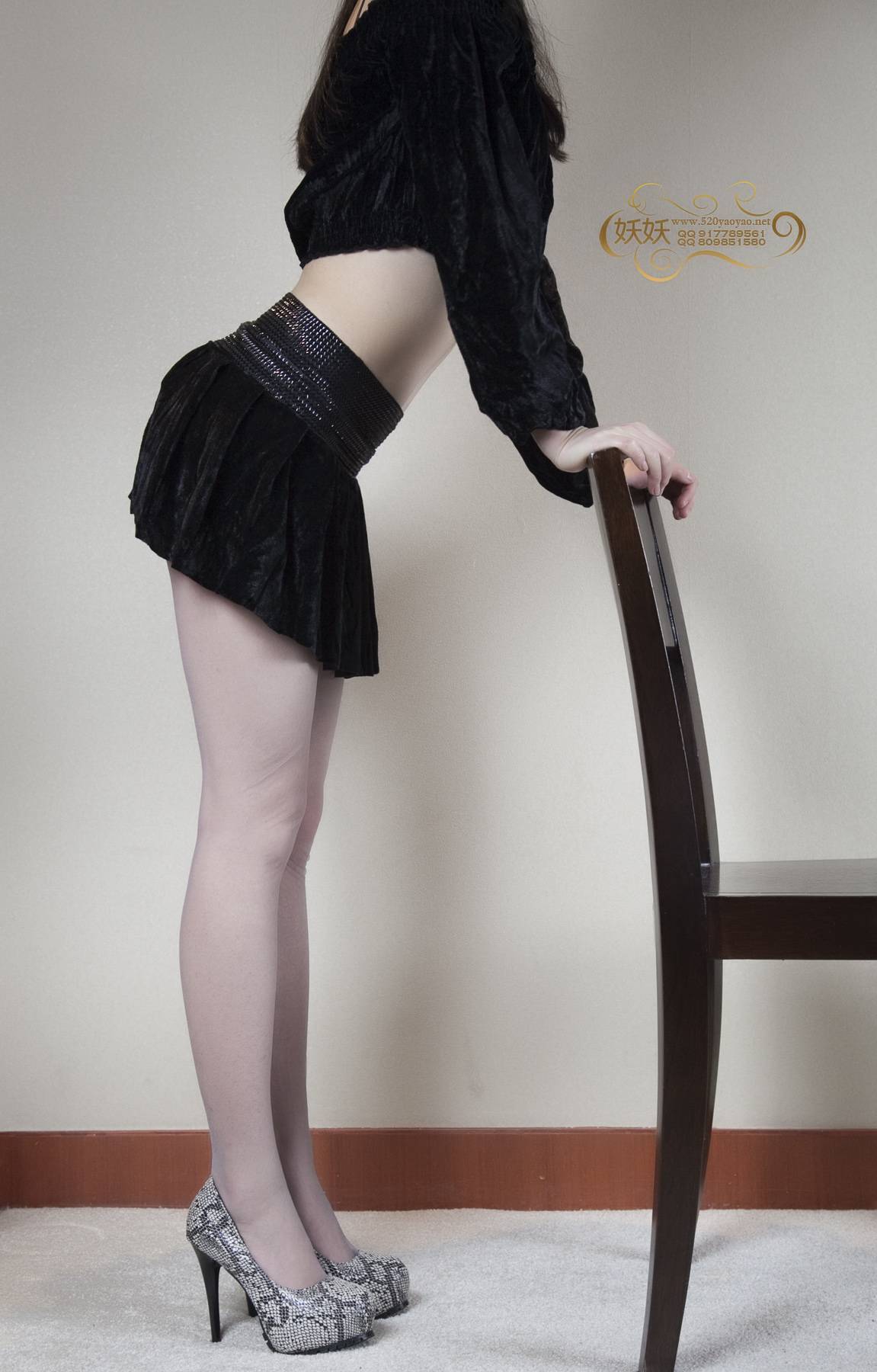 妖妖VIP套图之　眼儿媚情人泪　国产丝袜美女图片性感套图