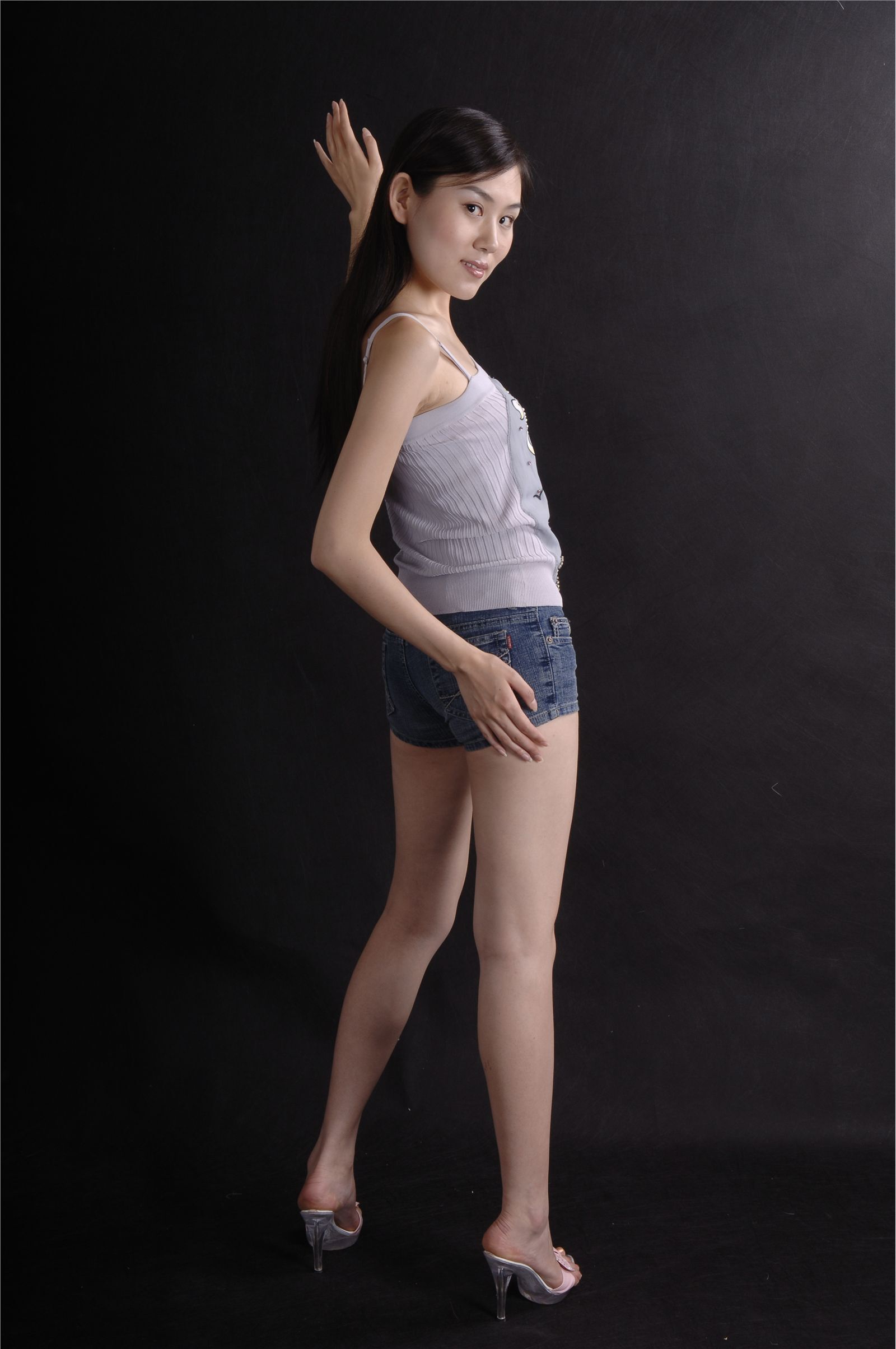 中高艺MICALL原版裸足407M 国产美女丝袜写真套图