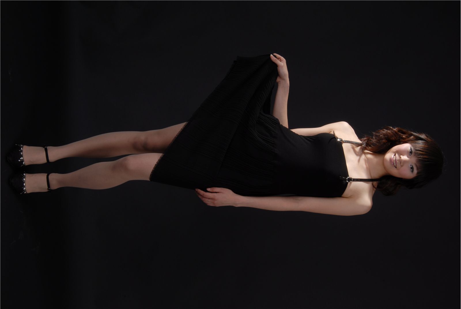 美女Cici 中高艺丝袜美腿