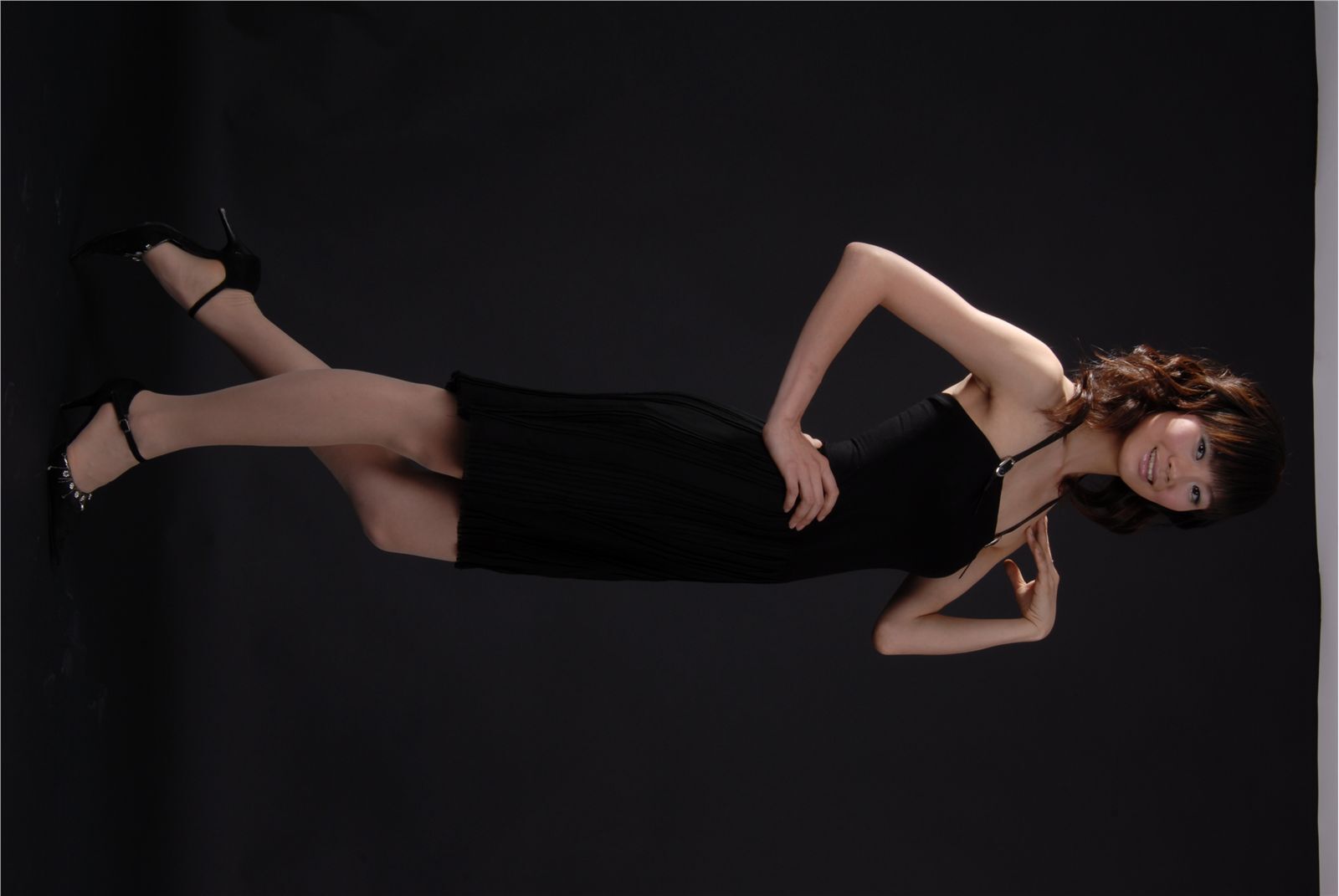 美女Cici 中高艺丝袜美腿