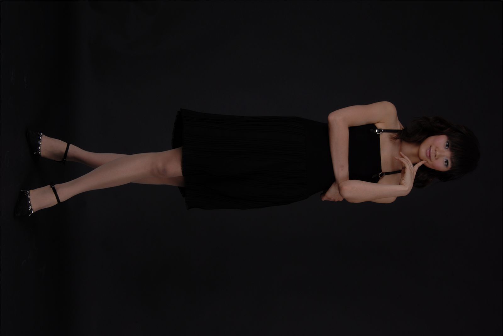 美女Cici 中高艺丝袜美腿