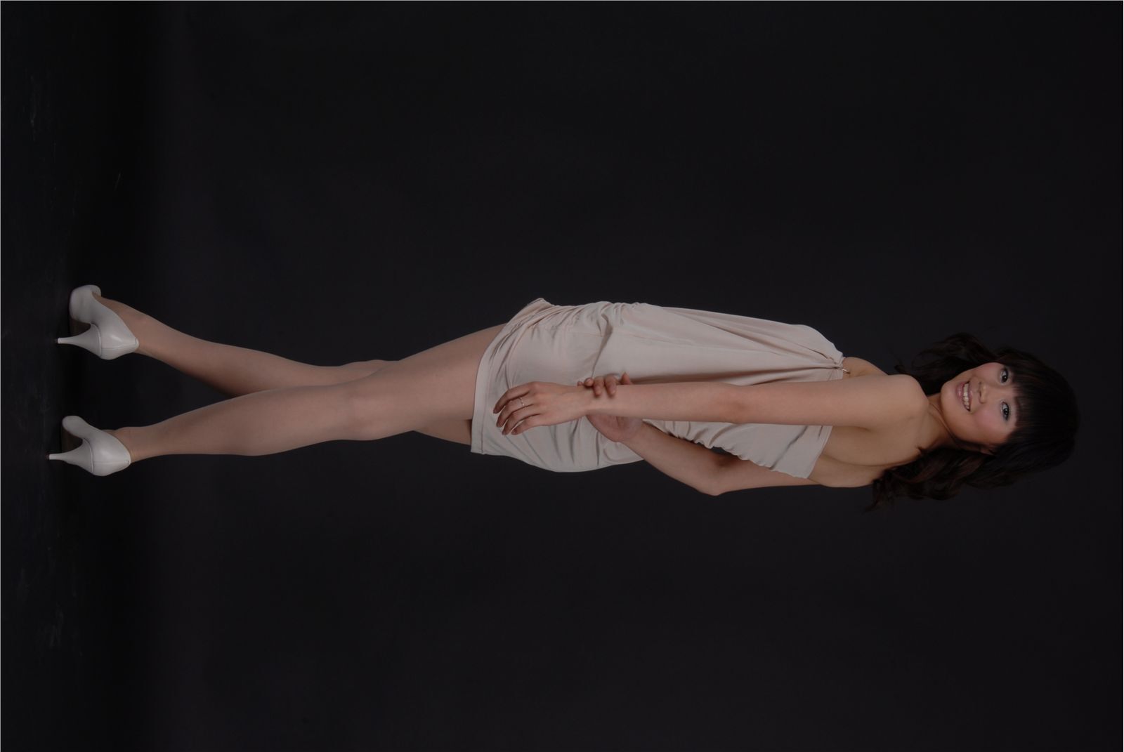 美女Cici 中高艺丝袜美腿