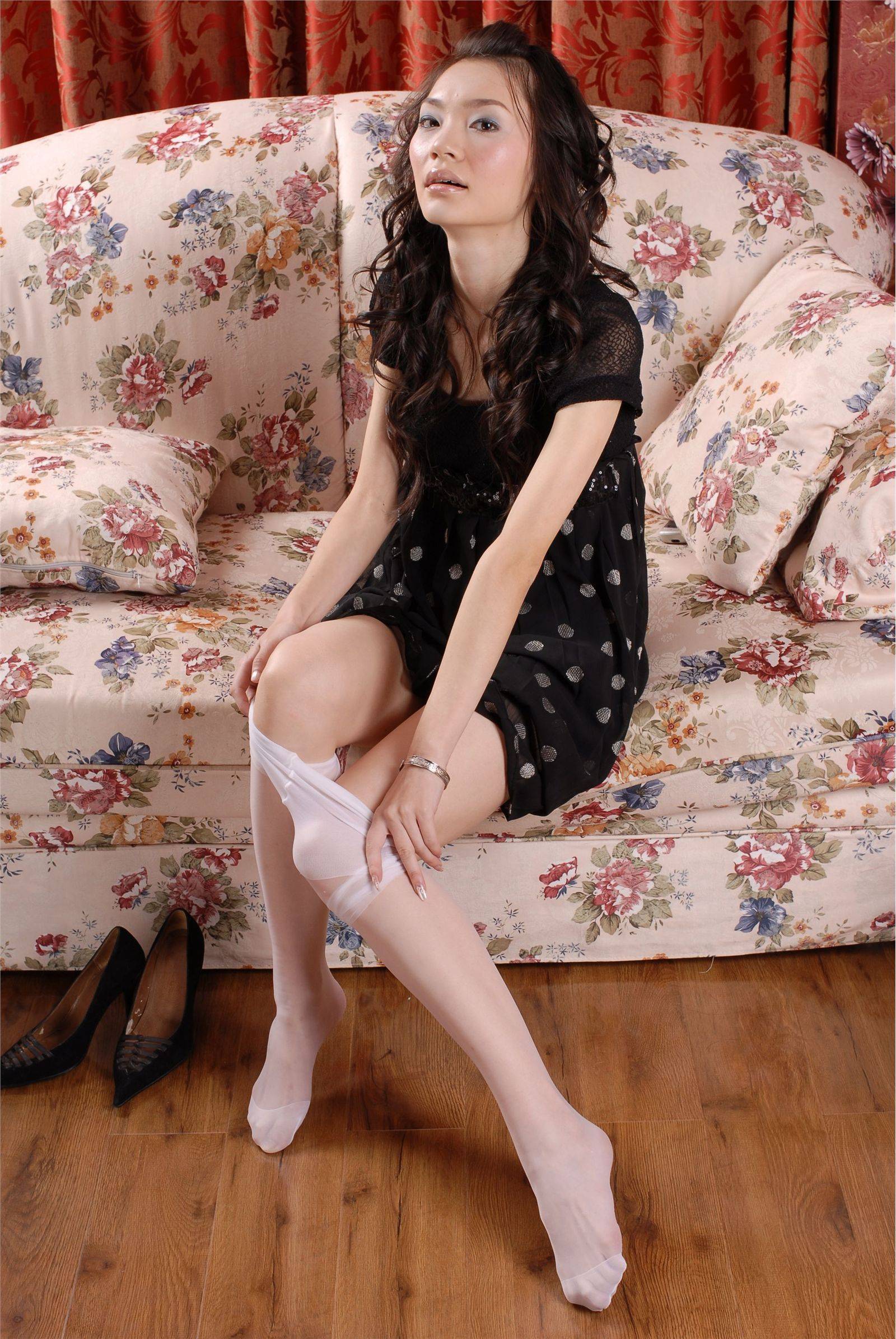 Rose丝袜高跟1 中高艺套图