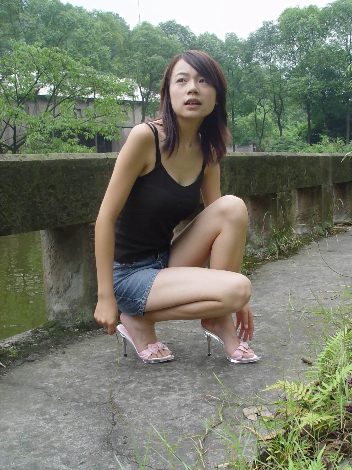 敏敏户外写真 中高艺美腿丝袜