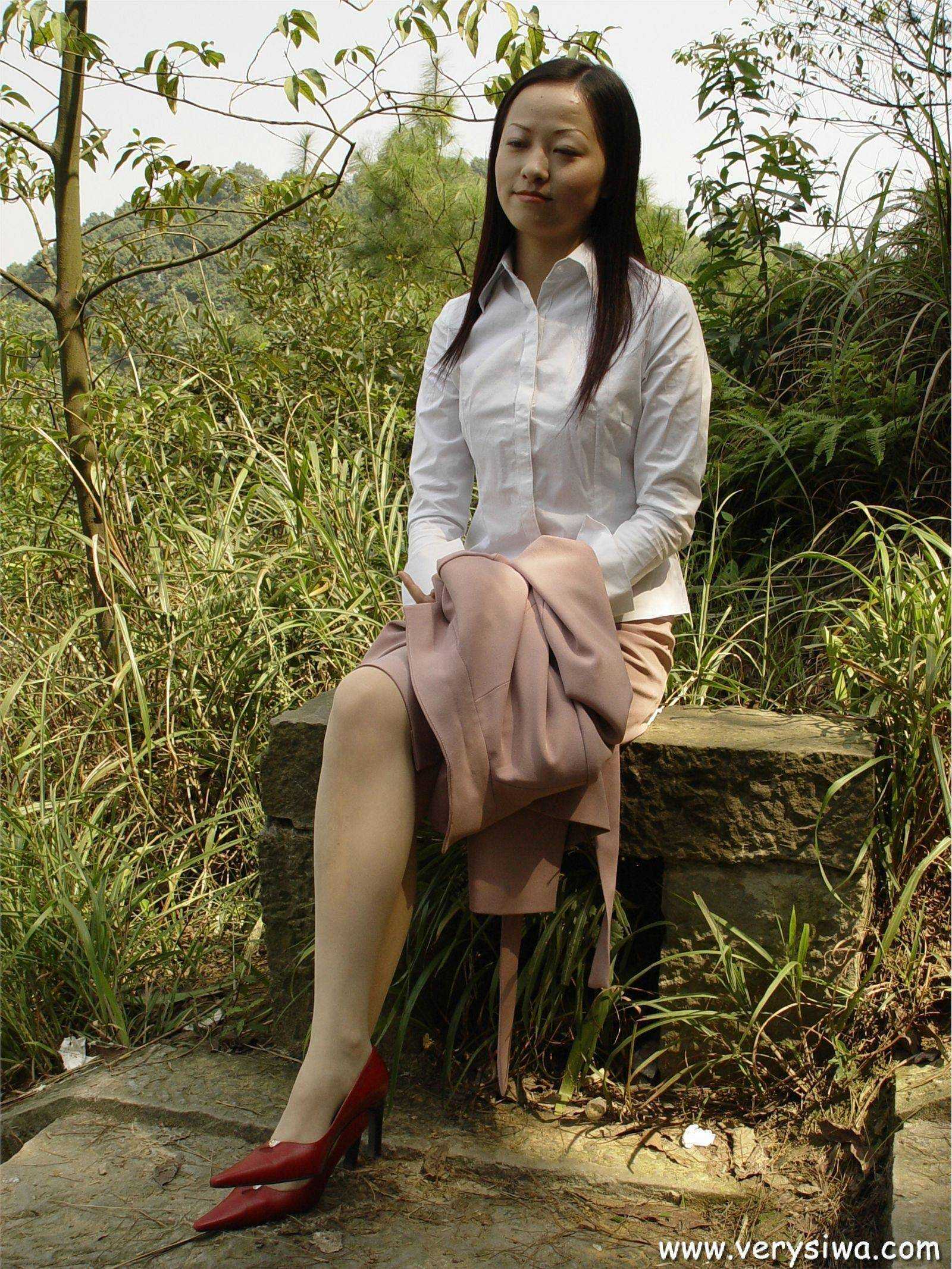 中高艺 P001 Canndy 国产丝袜性感美女图片