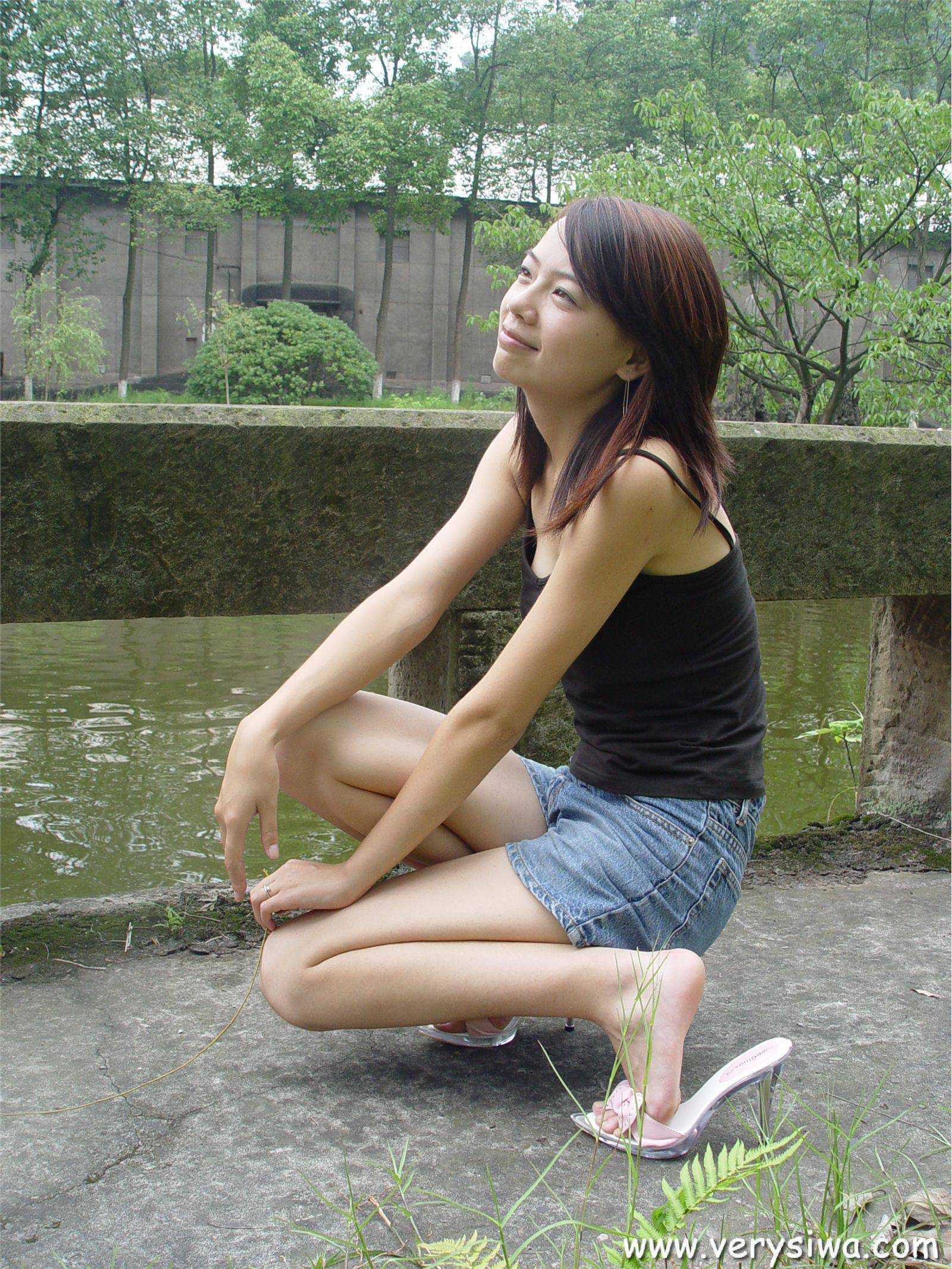 中高艺 P001 Canndy 国产丝袜性感美女图片