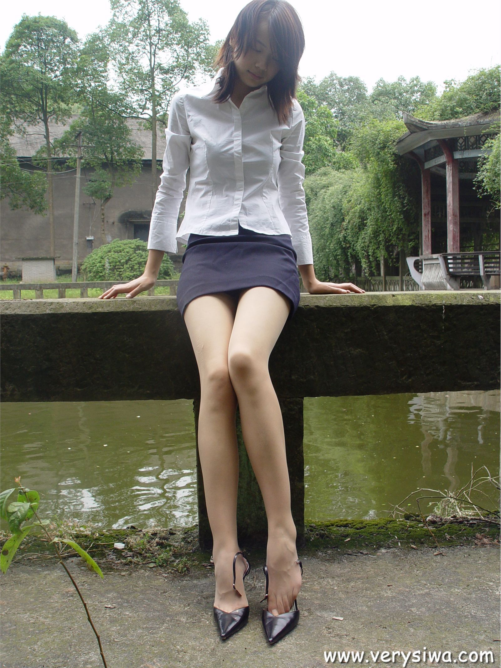 中高艺 P001 Canndy 国产丝袜性感美女图片