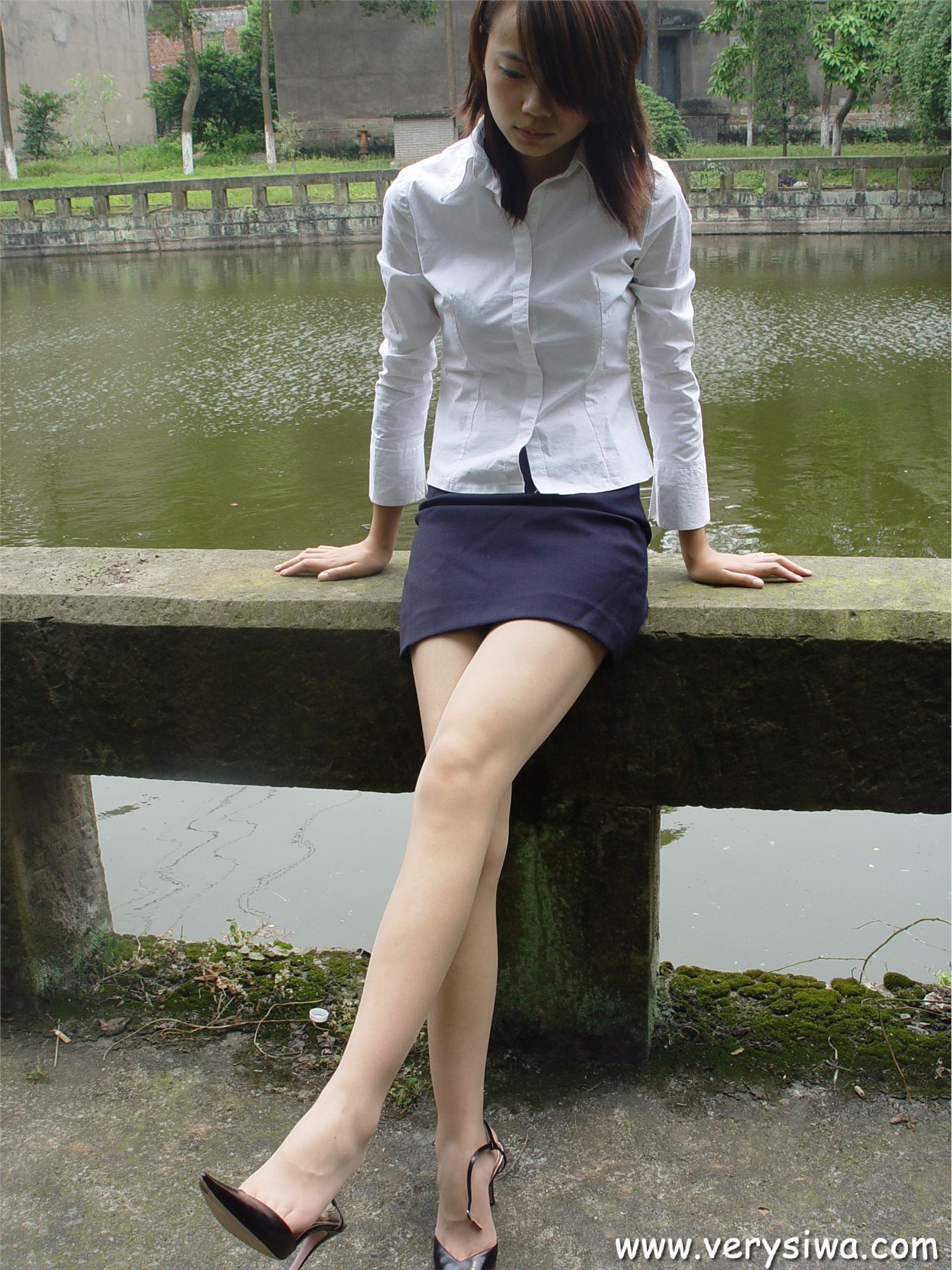 中高艺 P001 Canndy 国产丝袜性感美女图片