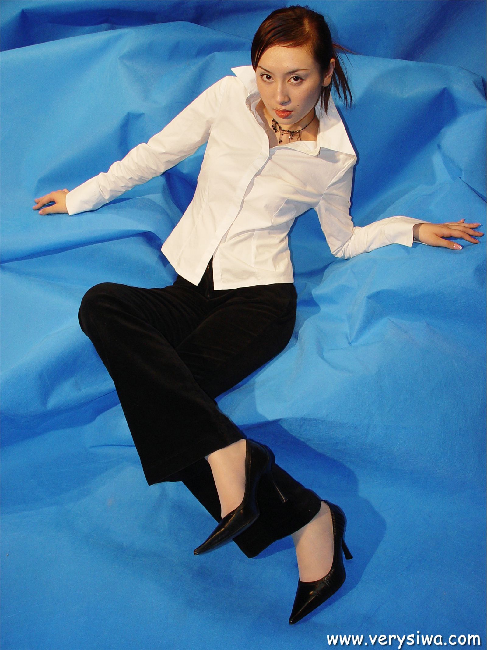 [中高艺]P002(薇薇+Canndy+Vivia 国内性感美女丝袜