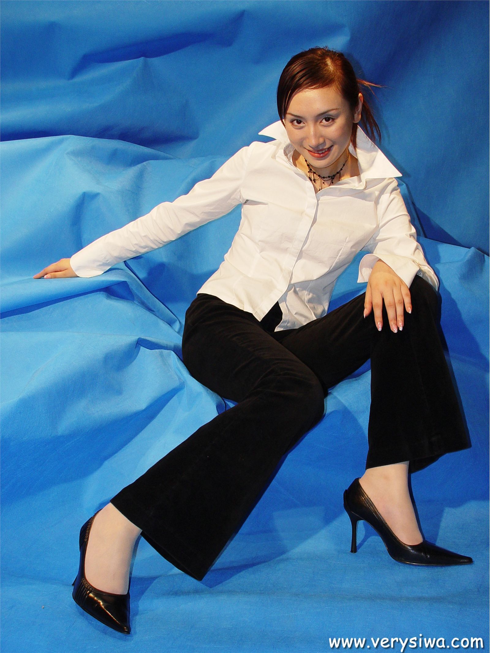 [中高艺]P002(薇薇+Canndy+Vivia 国内性感美女丝袜