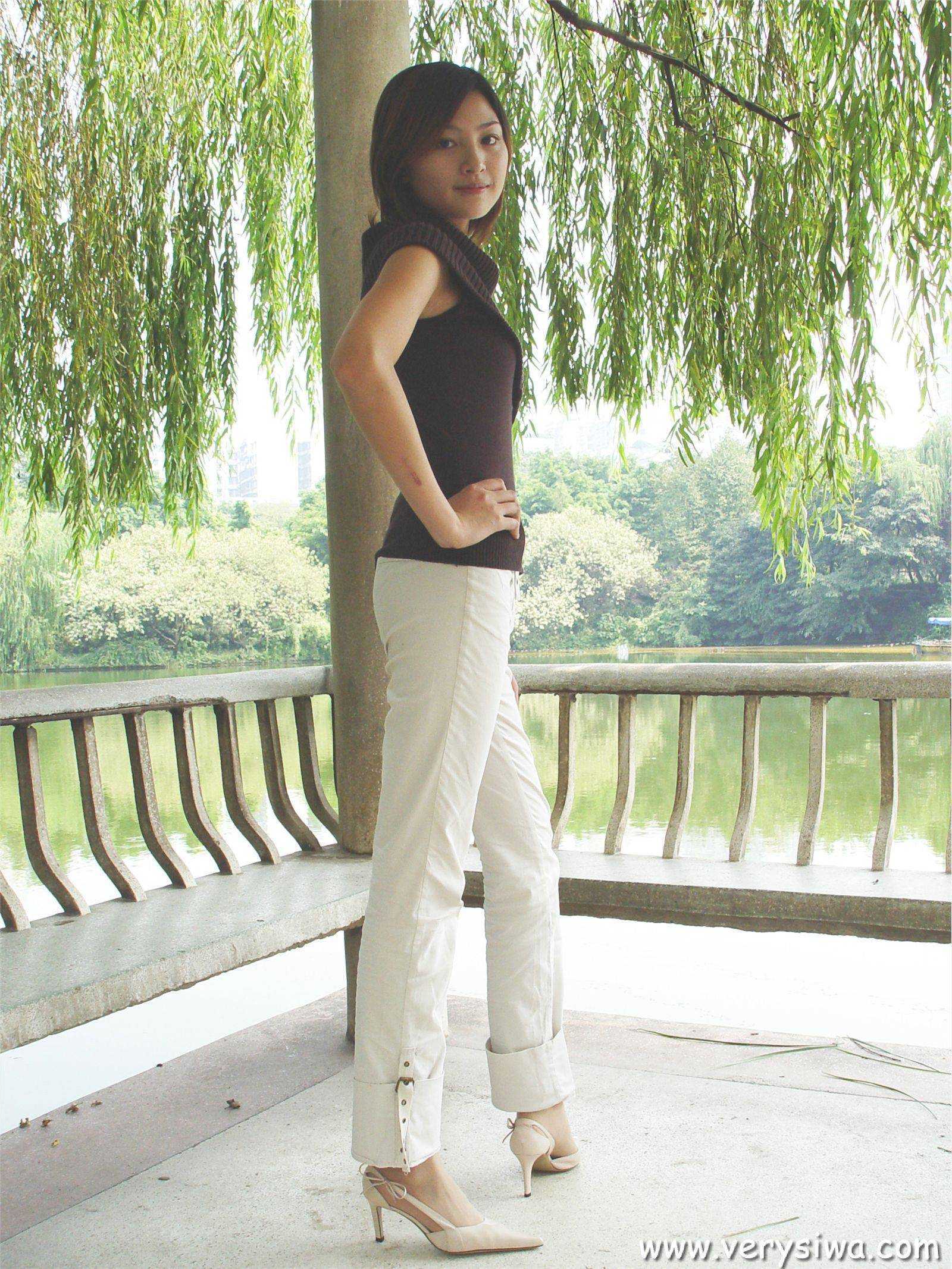 [中高艺]P002(薇薇+Canndy+Vivia 国内性感美女丝袜