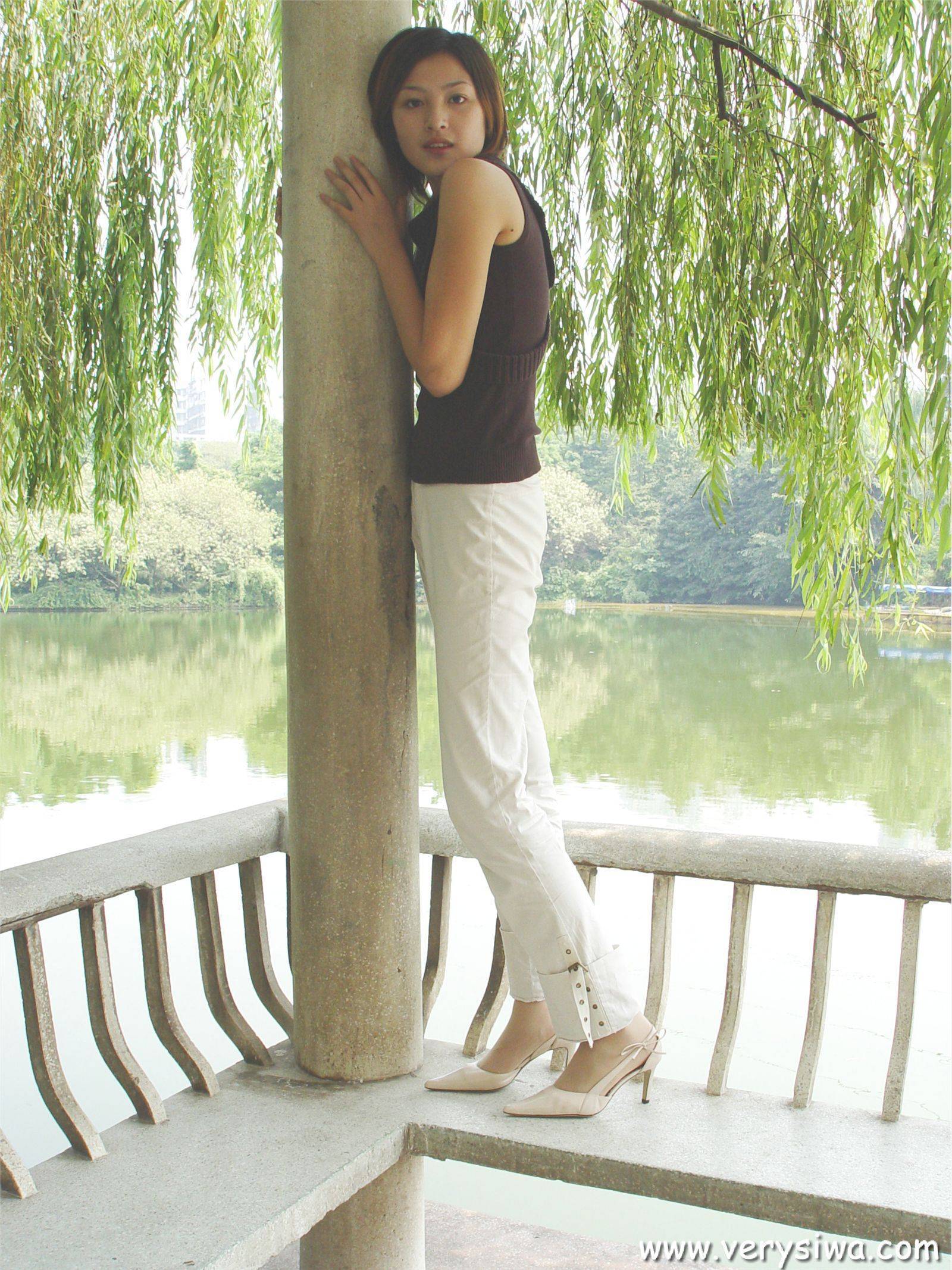 [中高艺]P002(薇薇+Canndy+Vivia 国内性感美女丝袜