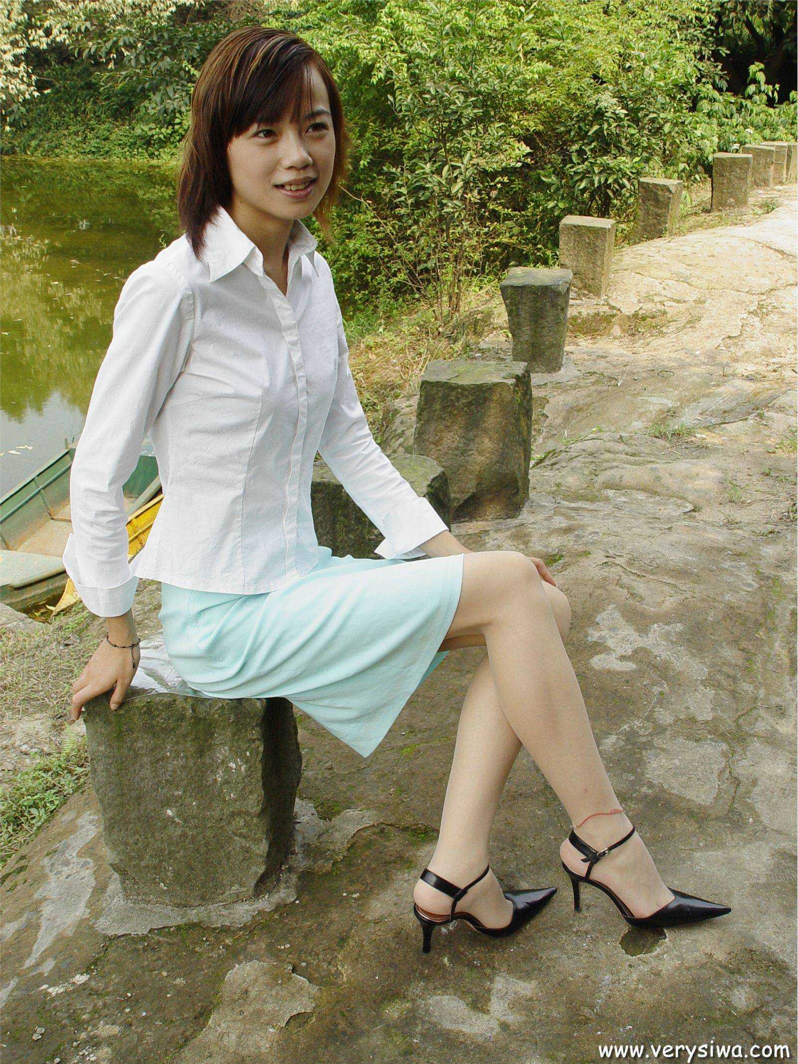 [中高艺]P003(Canndy+Vivian) 国产丝袜性感美女图片