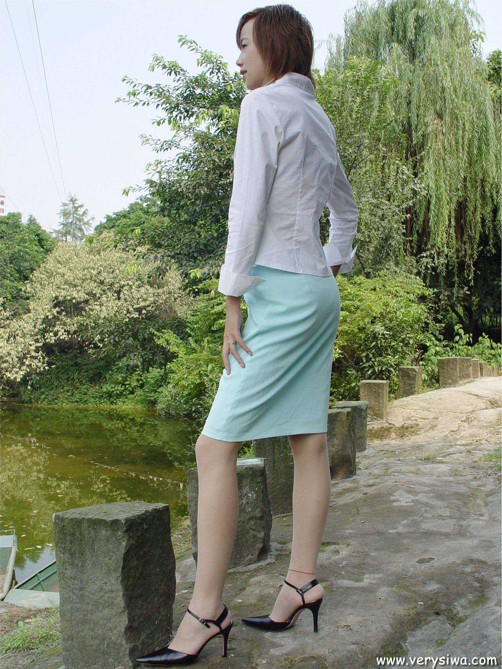 [中高艺]P003(Canndy+Vivian) 国产丝袜性感美女图片