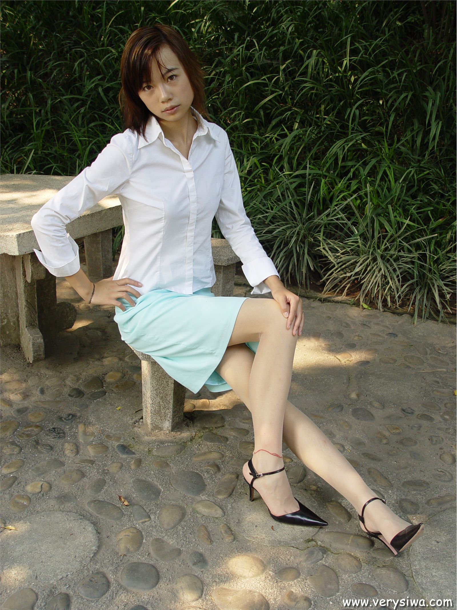 [中高艺]P003(Canndy+Vivian) 国产丝袜性感美女图片