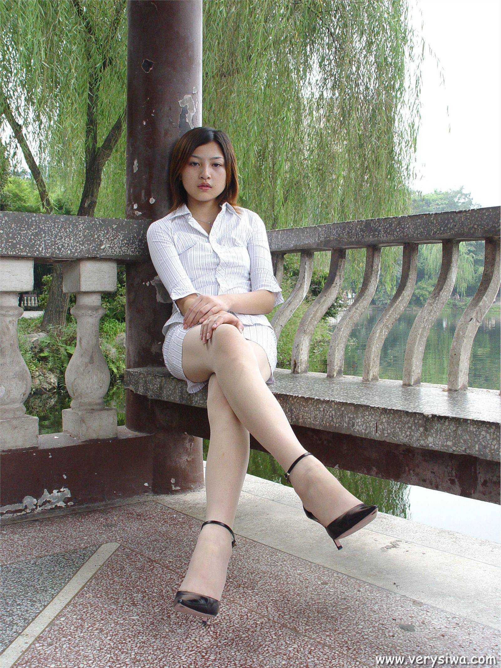 [中高艺]P004(Canndy+Vivian) 丝袜图片大全