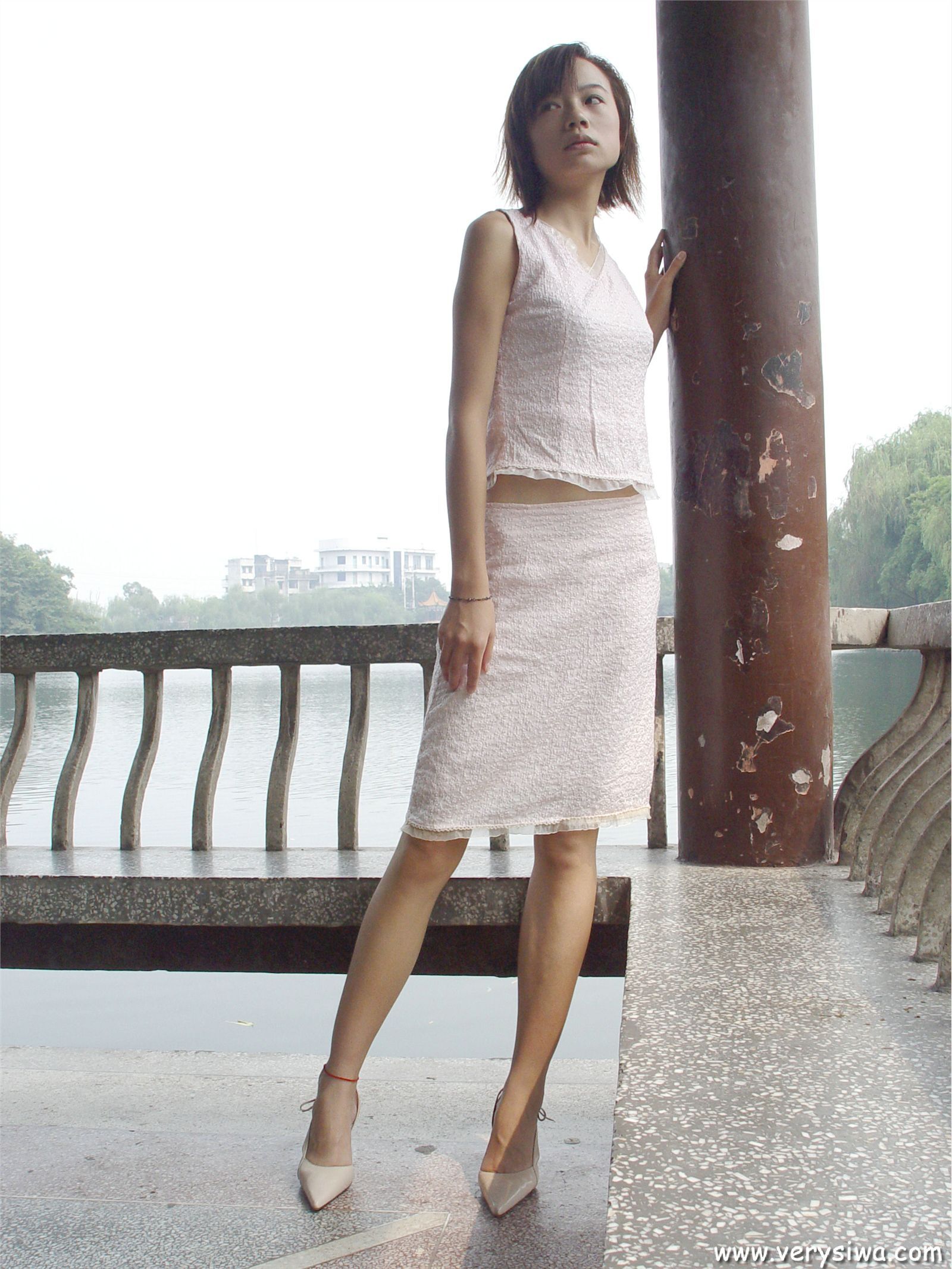 [中高艺]P004(Canndy+Vivian) 丝袜图片大全