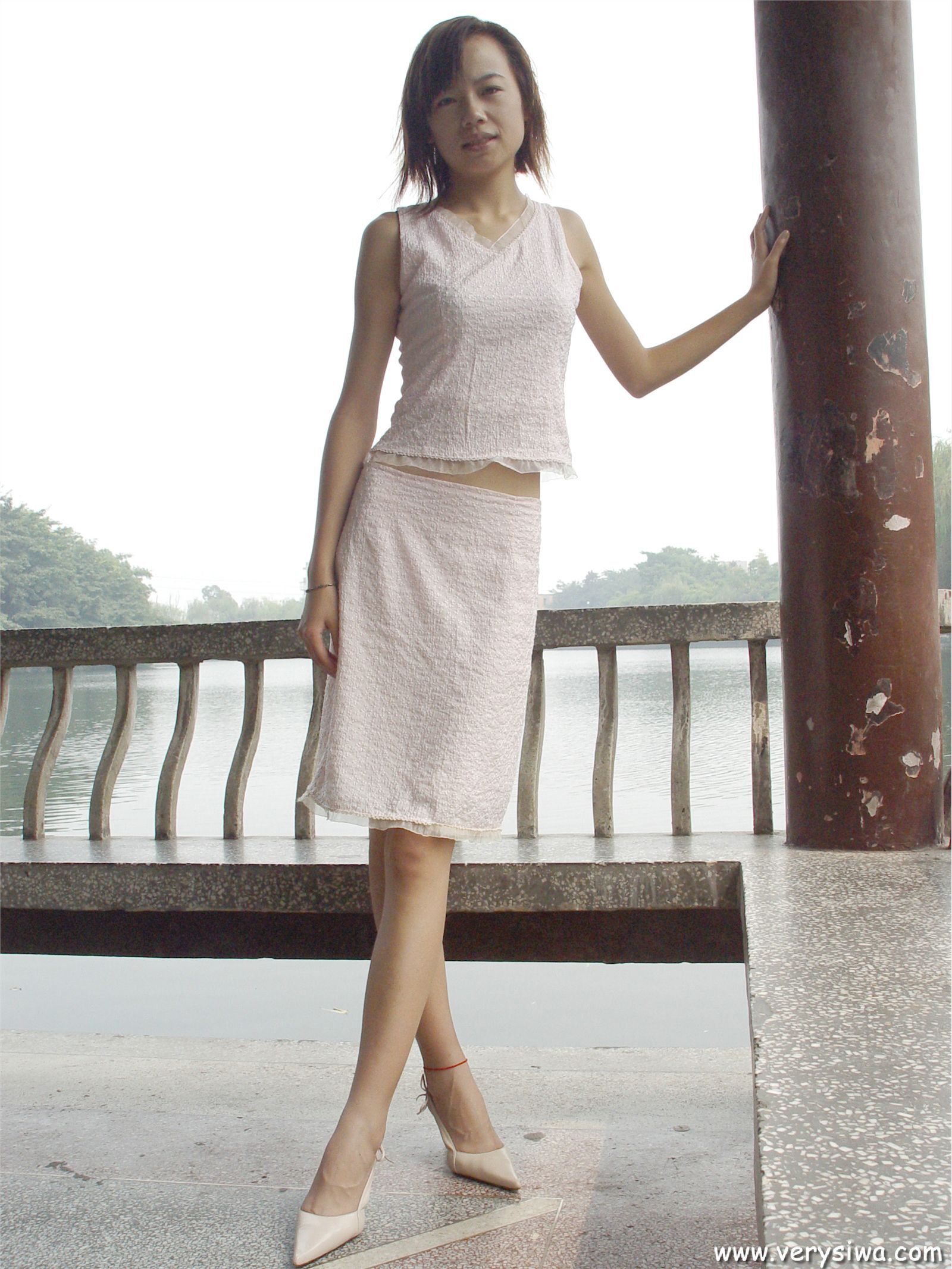 [中高艺]P004(Canndy+Vivian) 丝袜图片大全