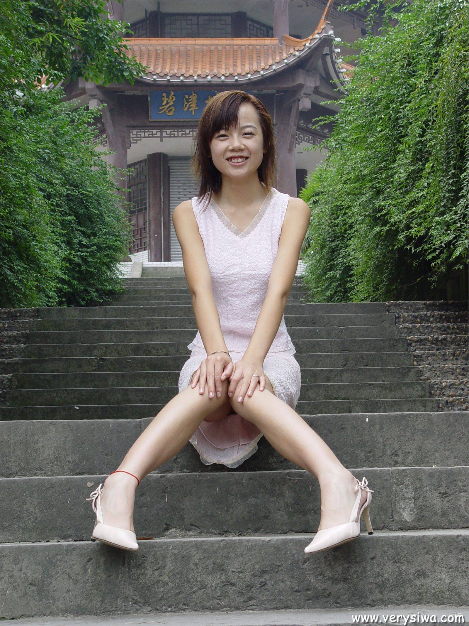 [中高艺]P004(Canndy+Vivian) 丝袜图片大全