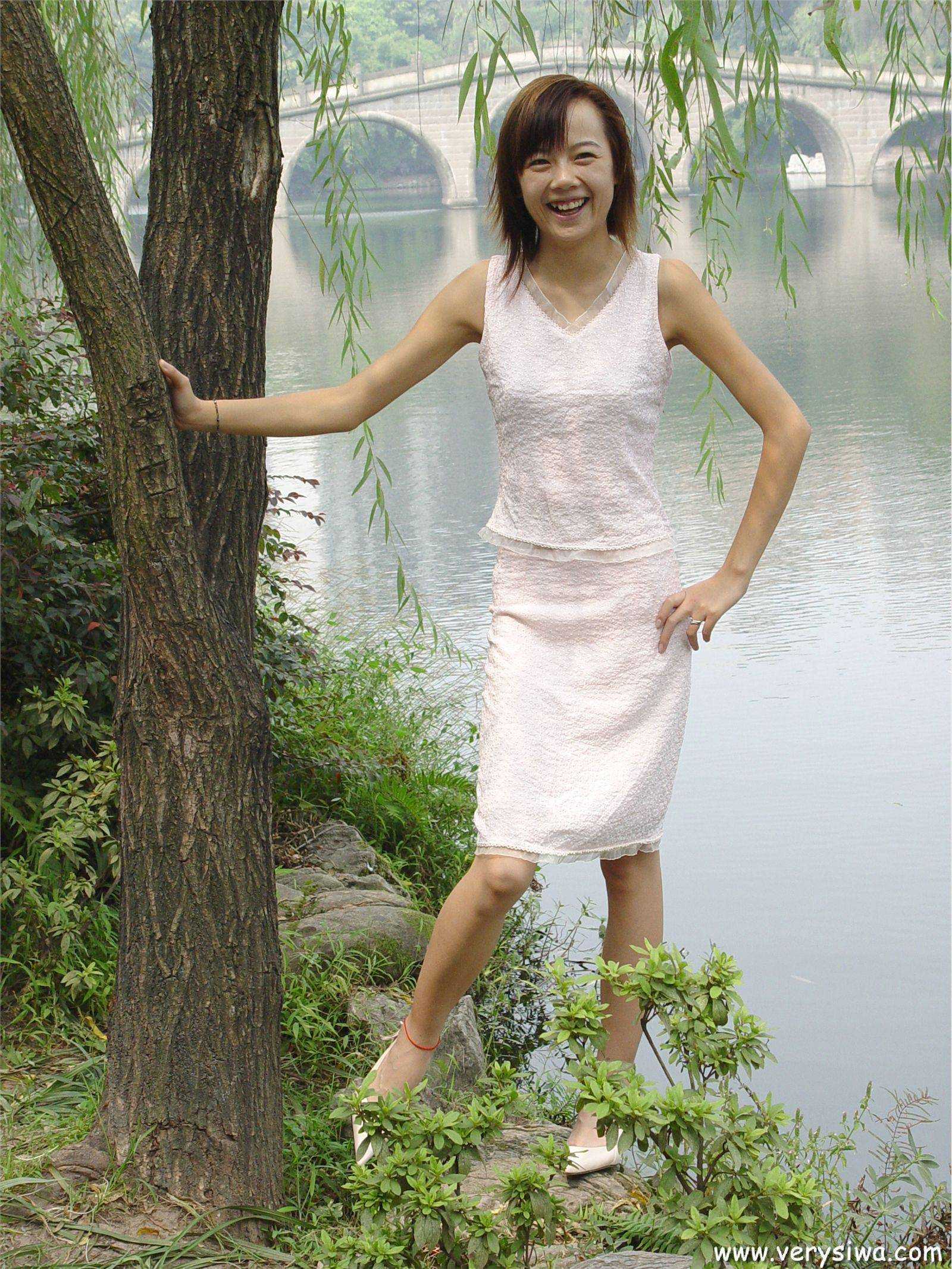 [中高艺]P004(Canndy+Vivian) 丝袜图片大全