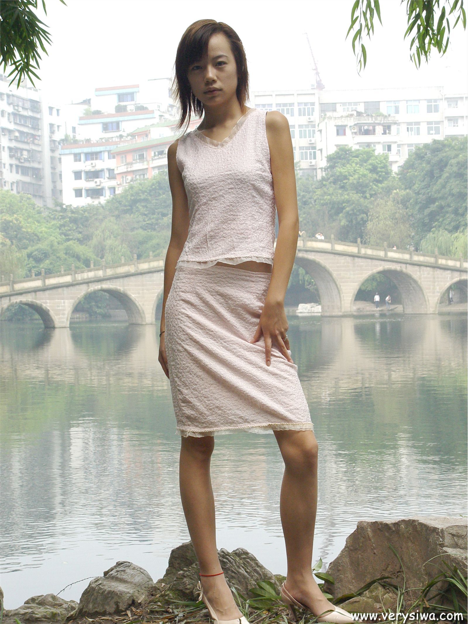 [中高艺]P004(Canndy+Vivian) 丝袜图片大全