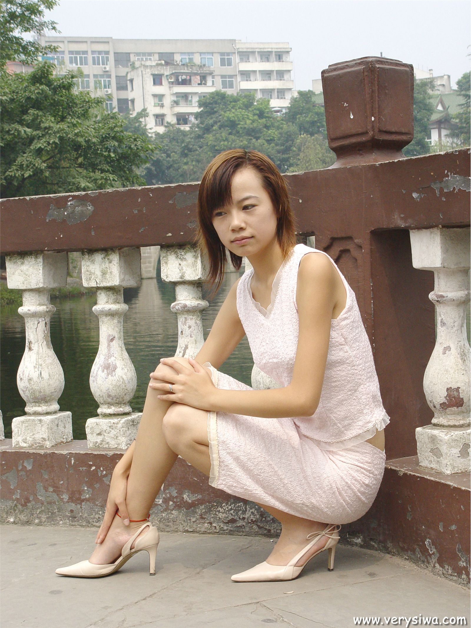 [中高艺]P004(Canndy+Vivian) 丝袜图片大全