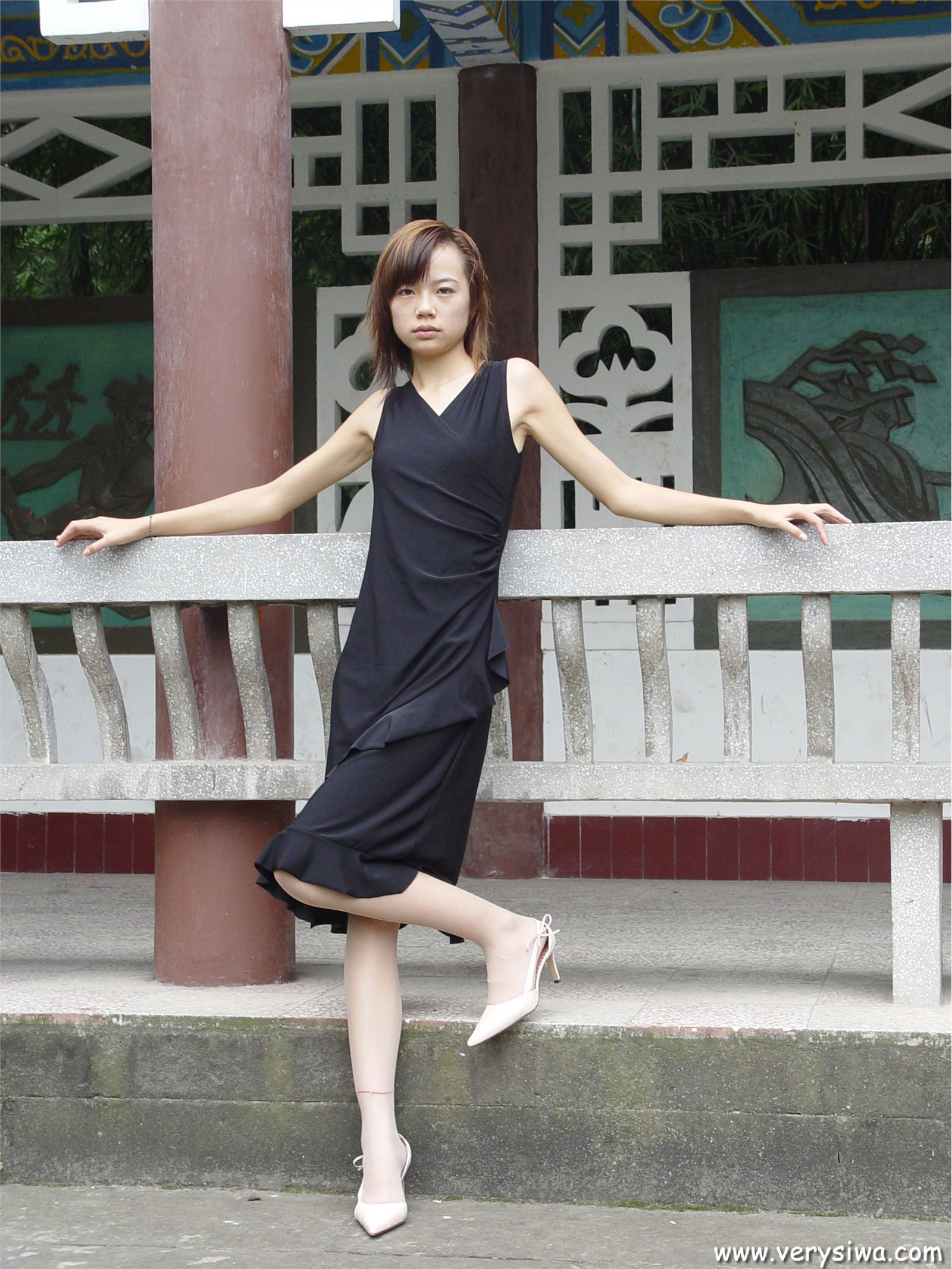 [中高艺]P004(Canndy+Vivian) 丝袜图片大全