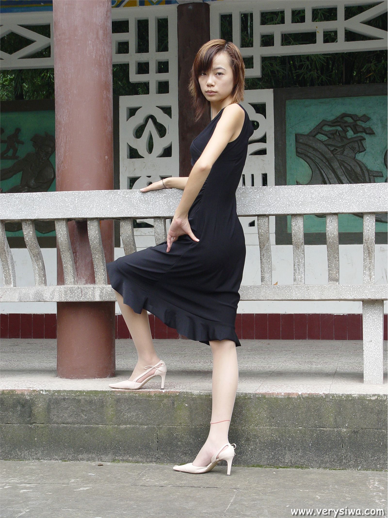 [中高艺]P004(Canndy+Vivian) 丝袜图片大全