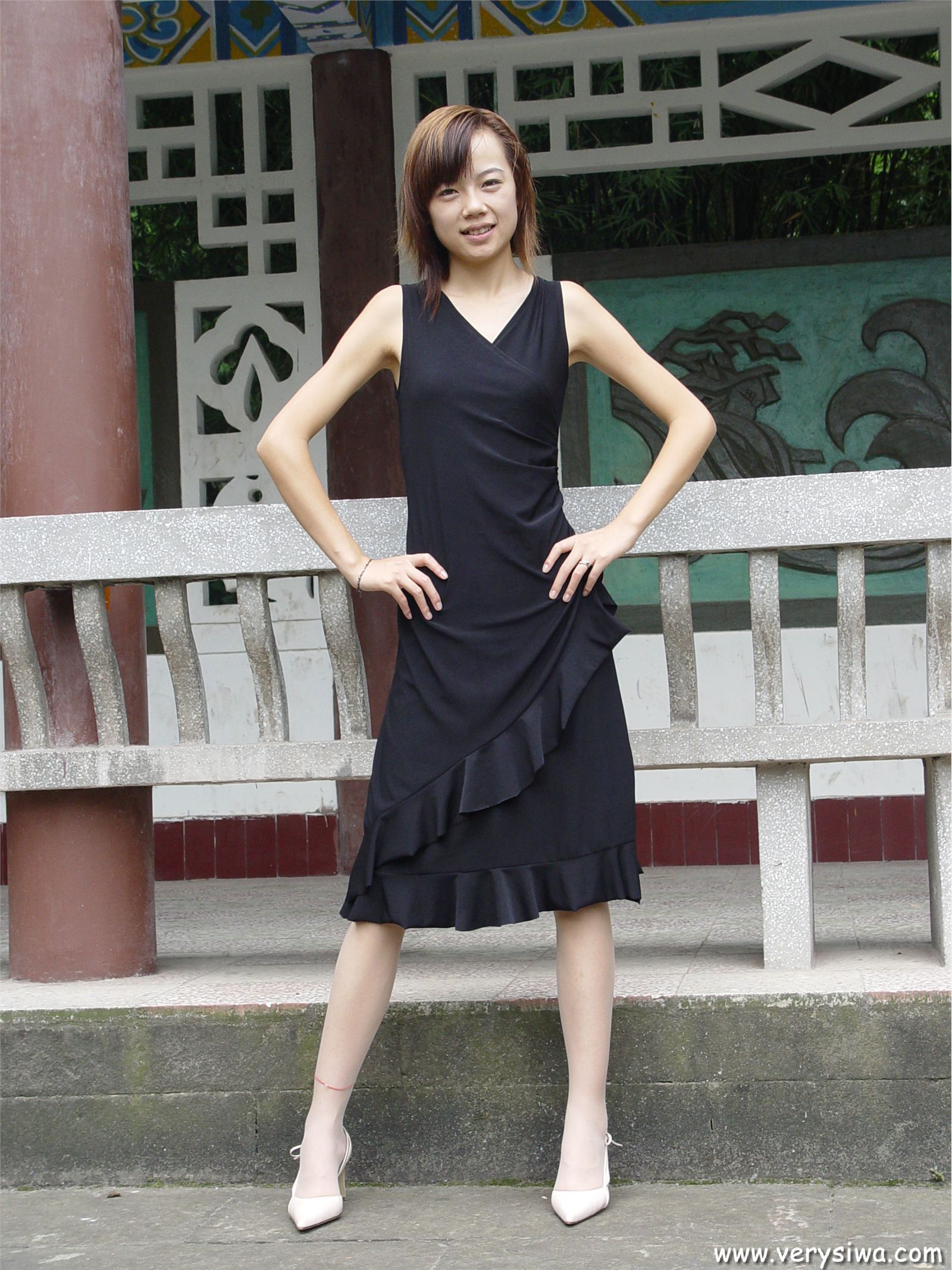 [中高艺]P004(Canndy+Vivian) 丝袜图片大全