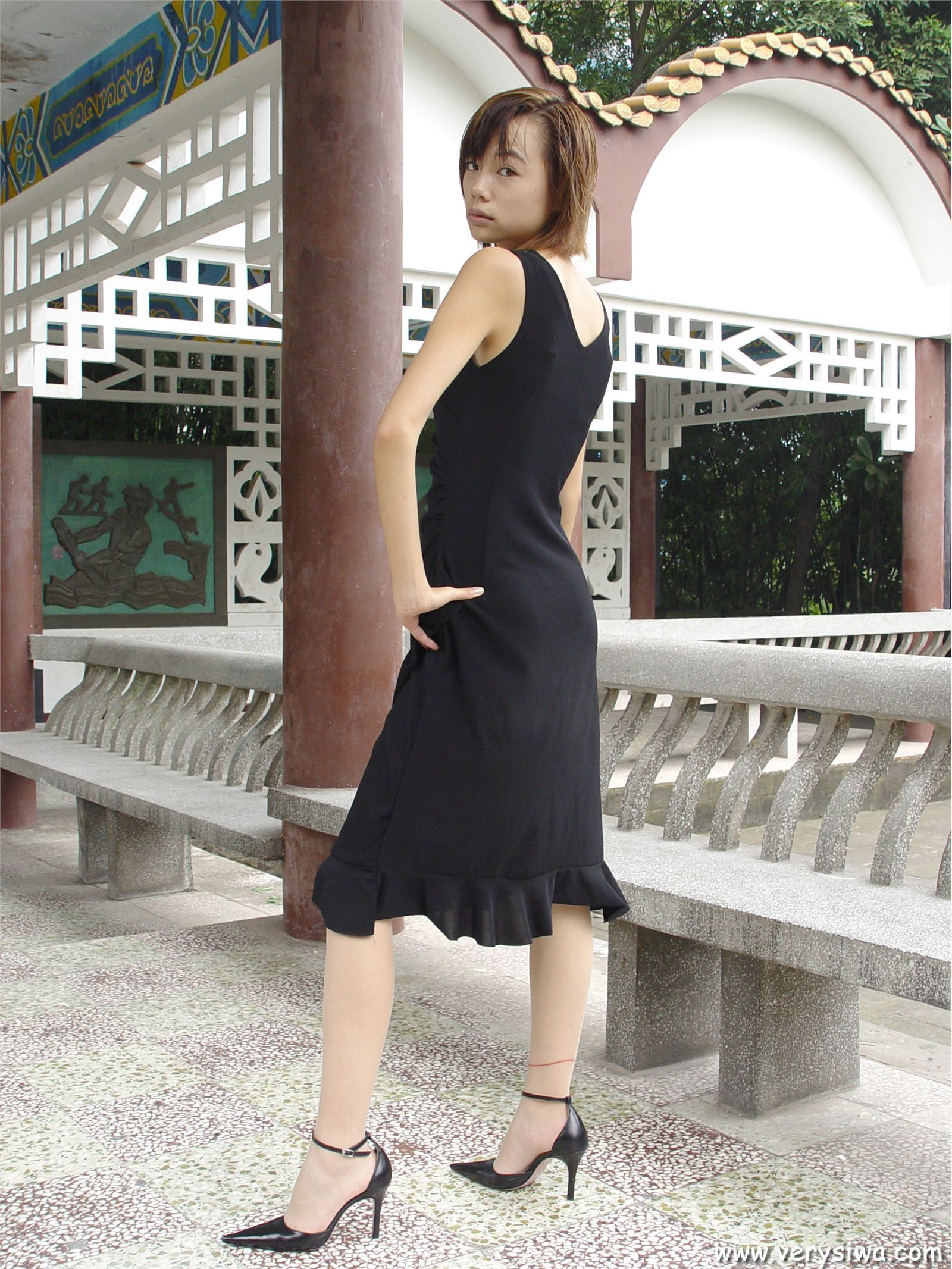 [中高艺]P004(Canndy+Vivian) 丝袜图片大全