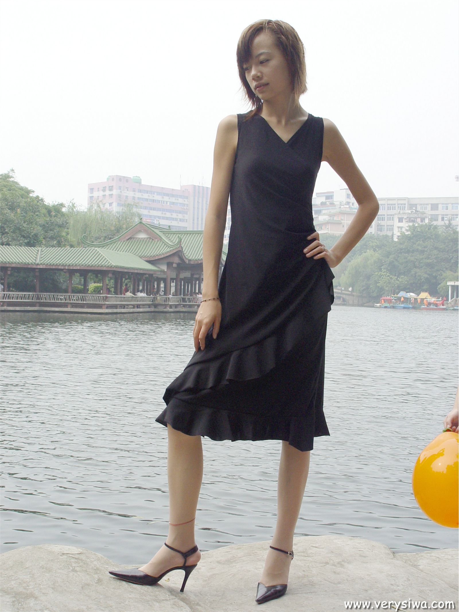 [中高艺]P004(Canndy+Vivian) 丝袜图片大全