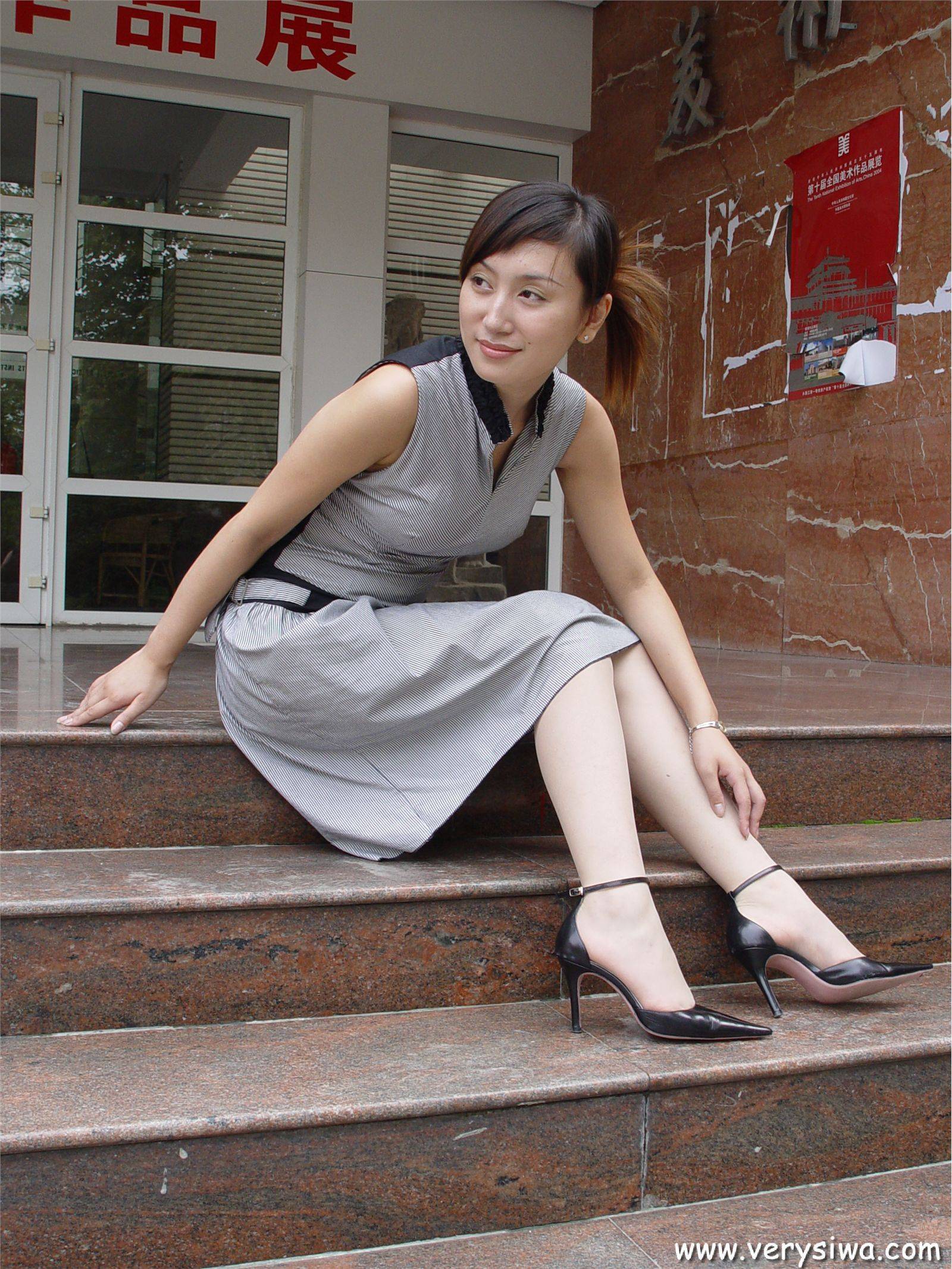 [中高艺]P005(薇薇) 性感丝袜美女图片打包下载