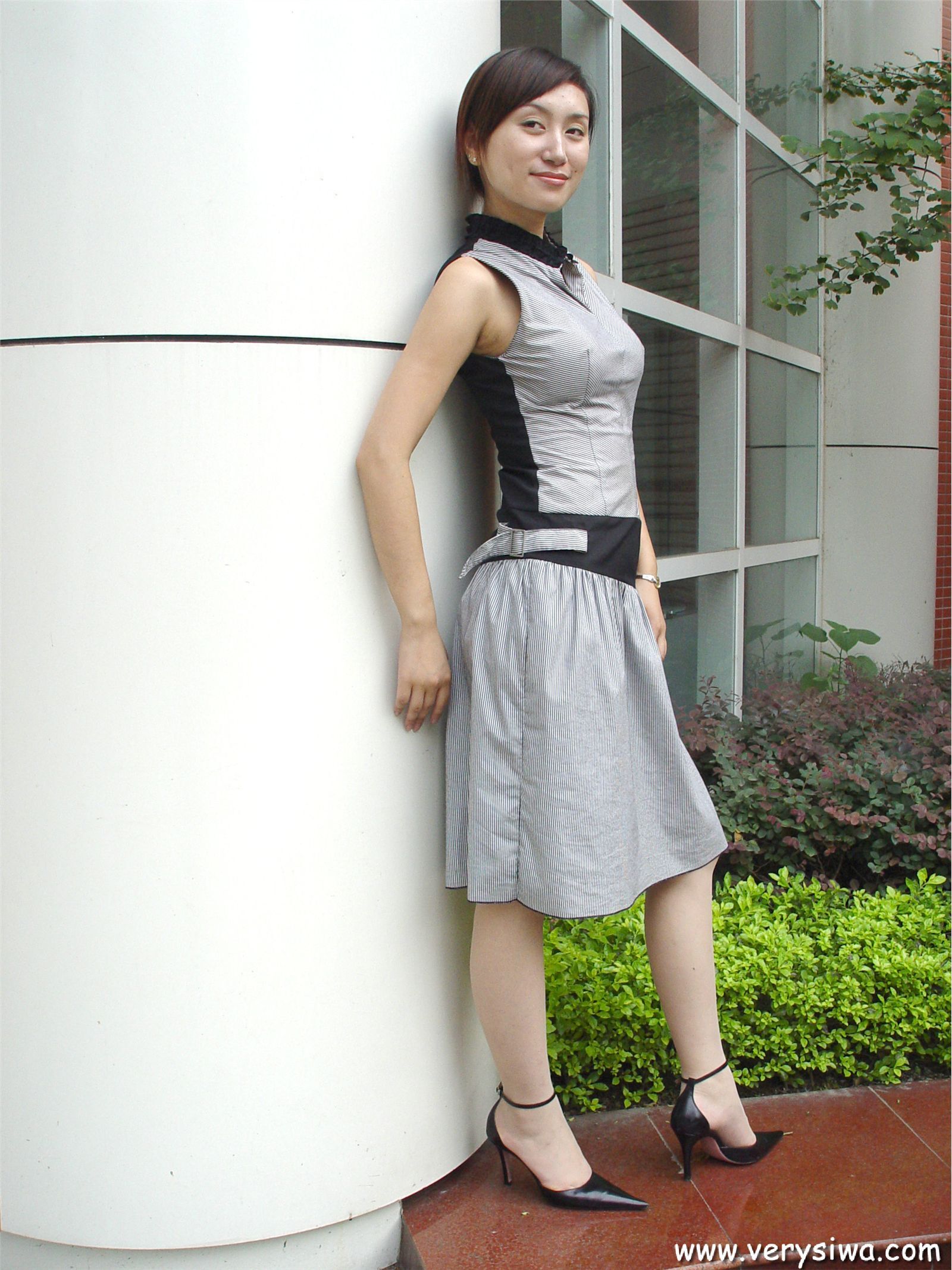 [中高艺]P005(薇薇) 性感丝袜美女图片打包下载