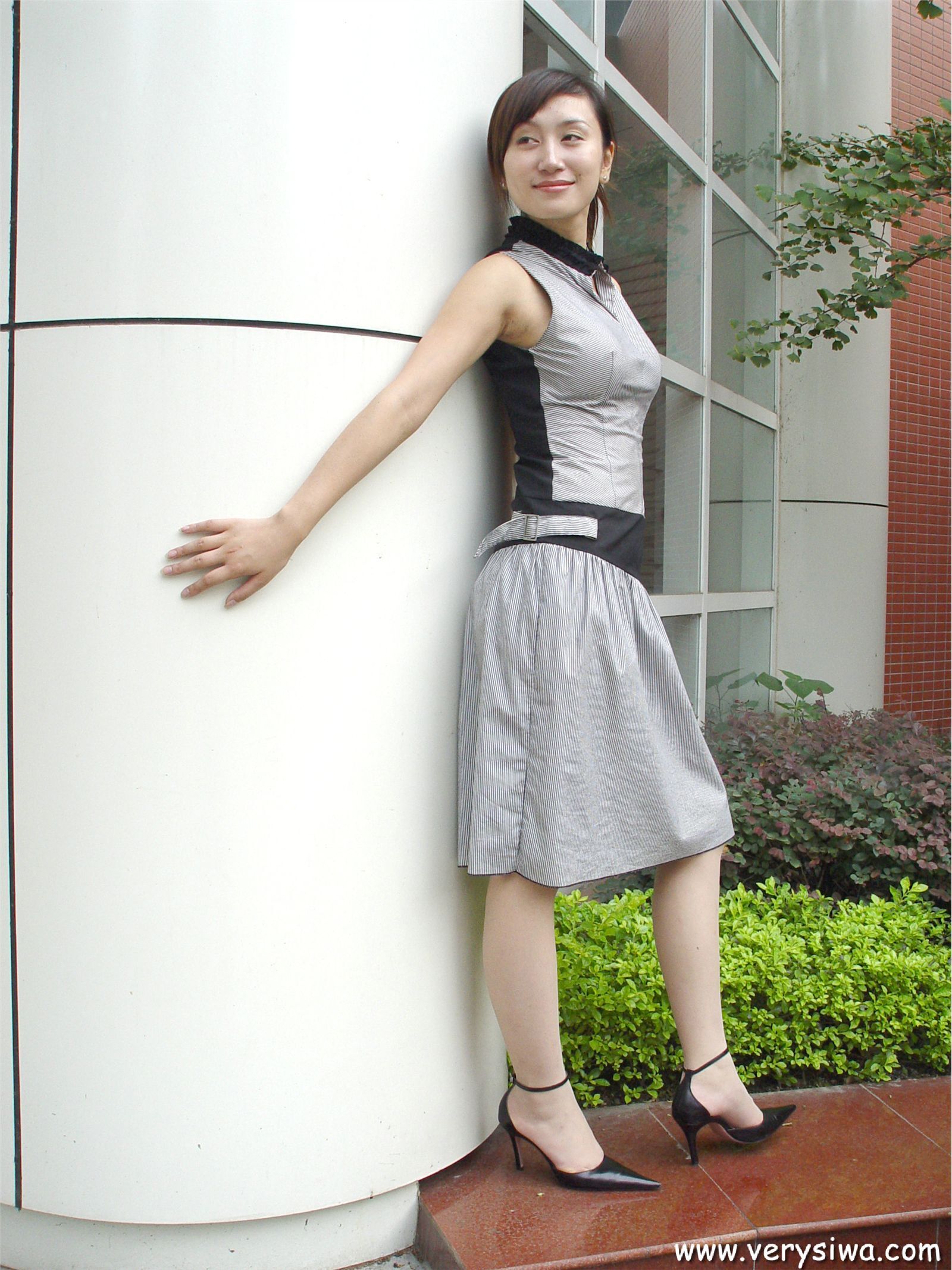 [中高艺]P005(薇薇) 性感丝袜美女图片打包下载