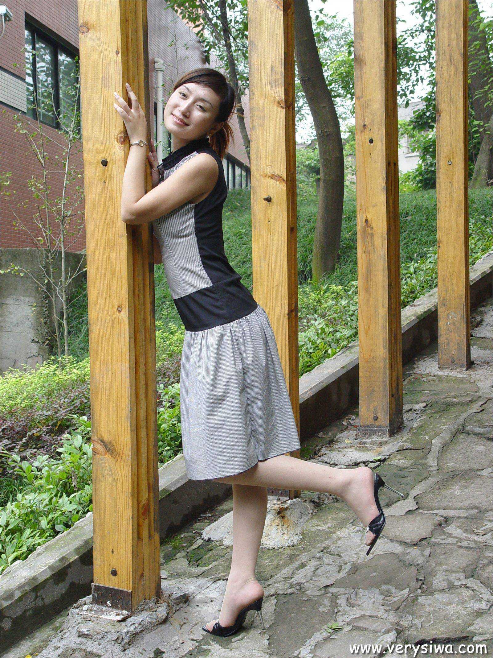 [中高艺]P005(薇薇) 性感丝袜美女图片打包下载