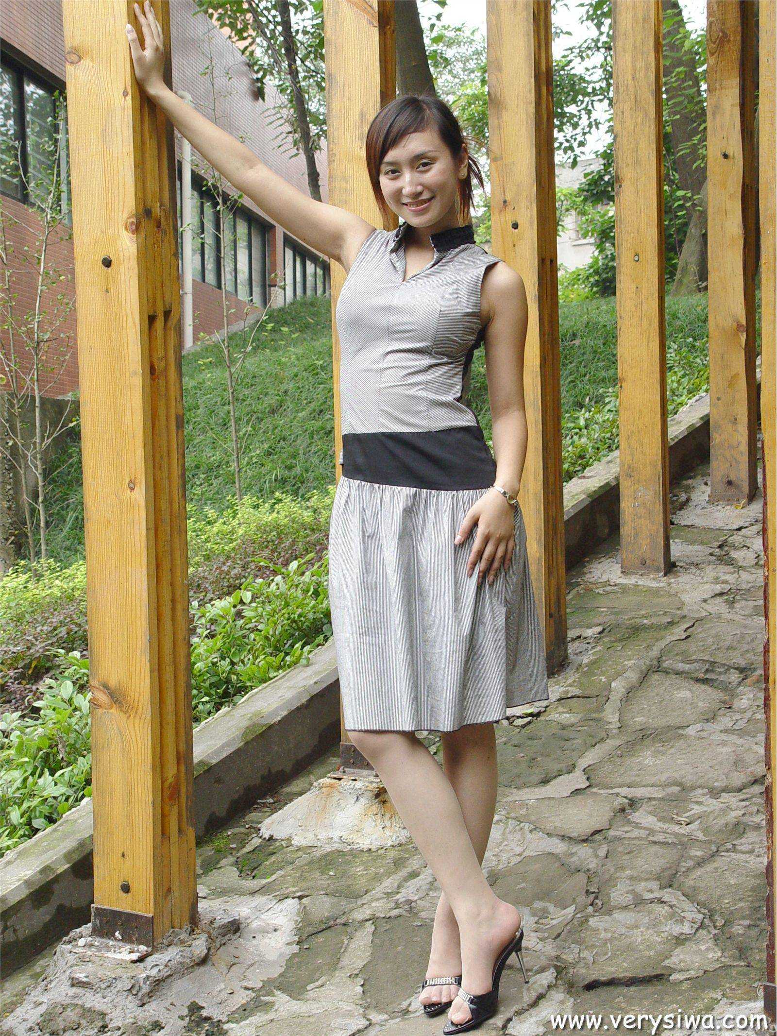 [中高艺]P005(薇薇) 性感丝袜美女图片打包下载