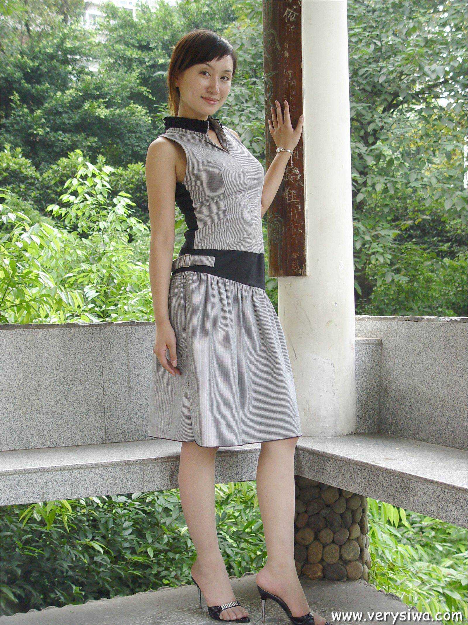 [中高艺]P005(薇薇) 性感丝袜美女图片打包下载