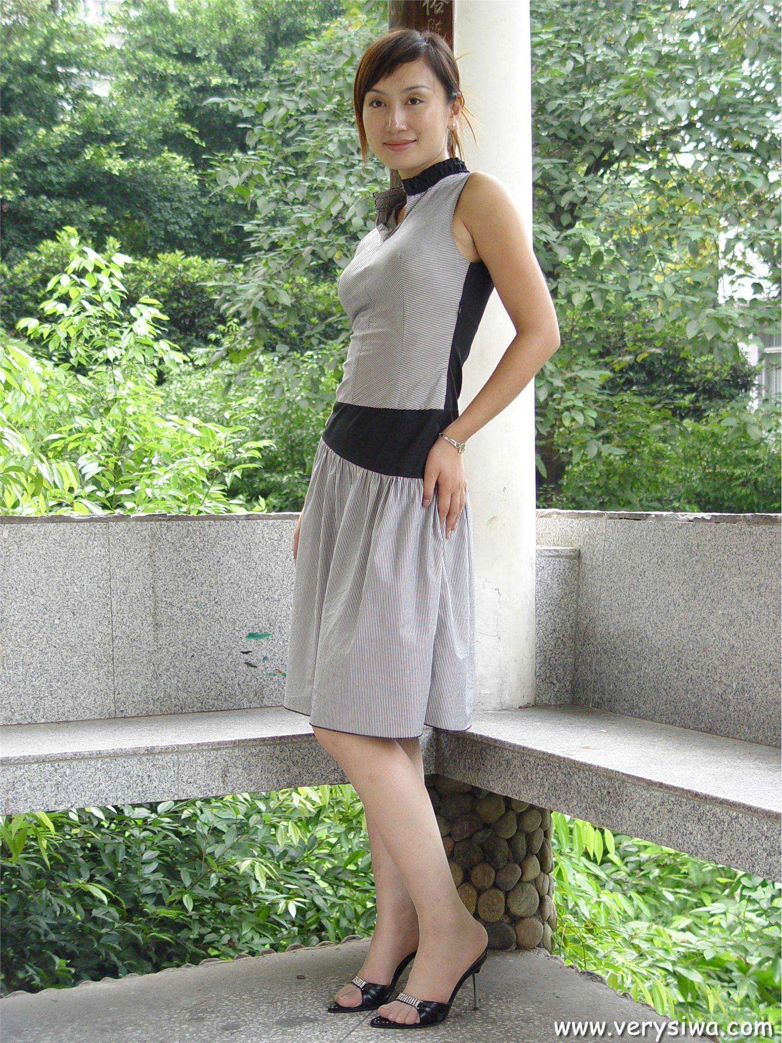 [中高艺]P005(薇薇) 性感丝袜美女图片打包下载