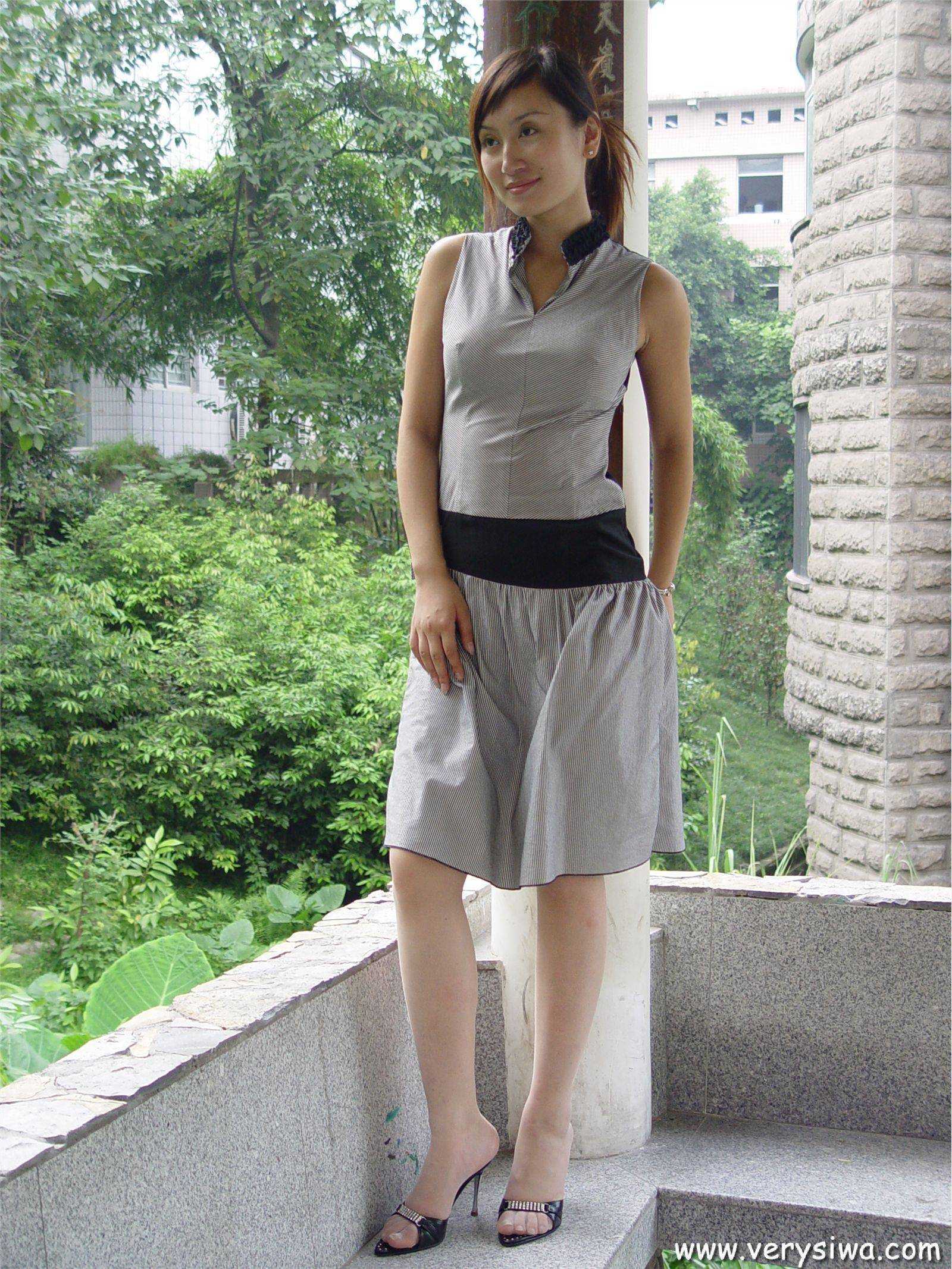 [中高艺]P005(薇薇) 性感丝袜美女图片打包下载