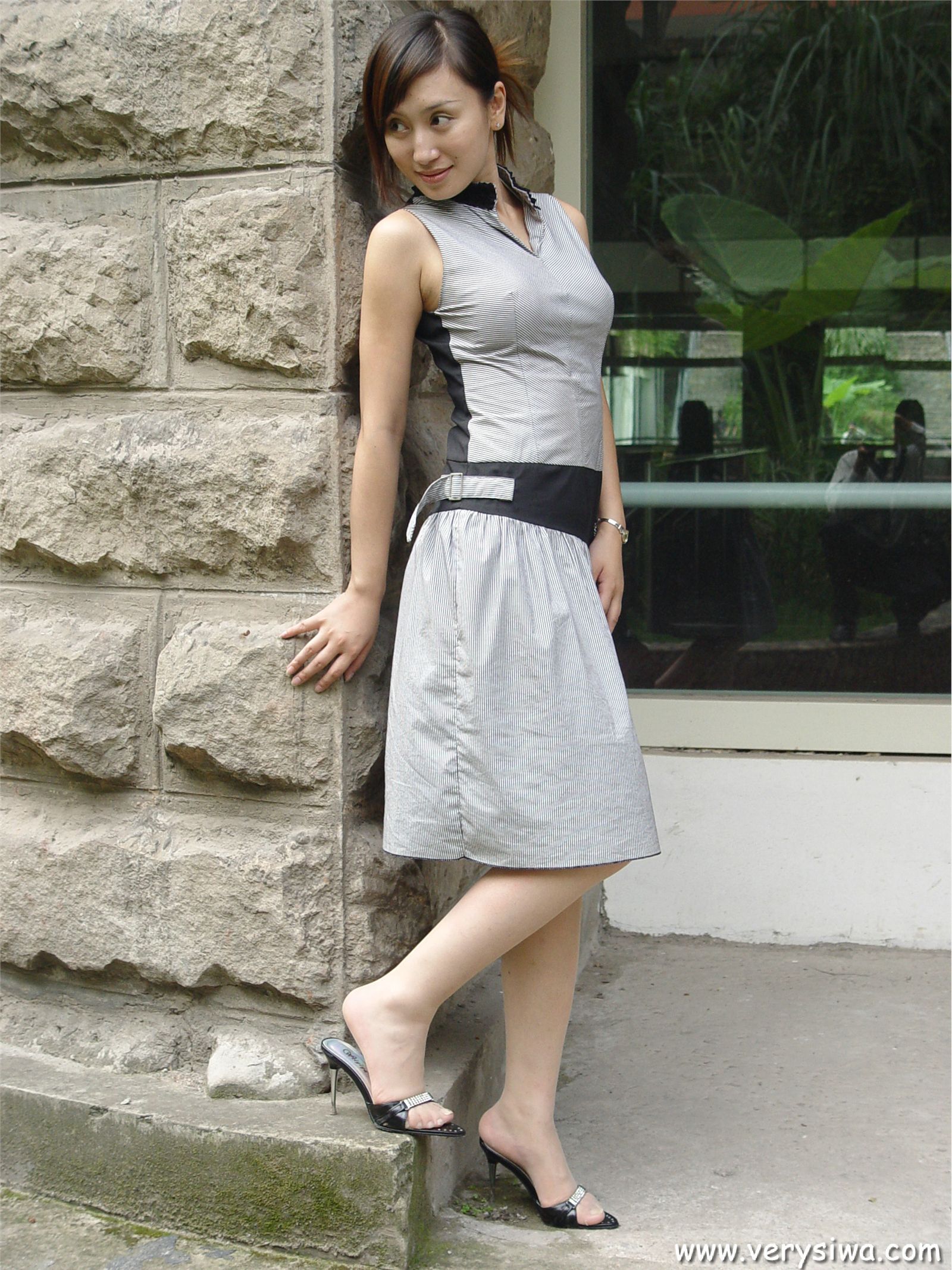 [中高艺]P005(薇薇) 性感丝袜美女图片打包下载