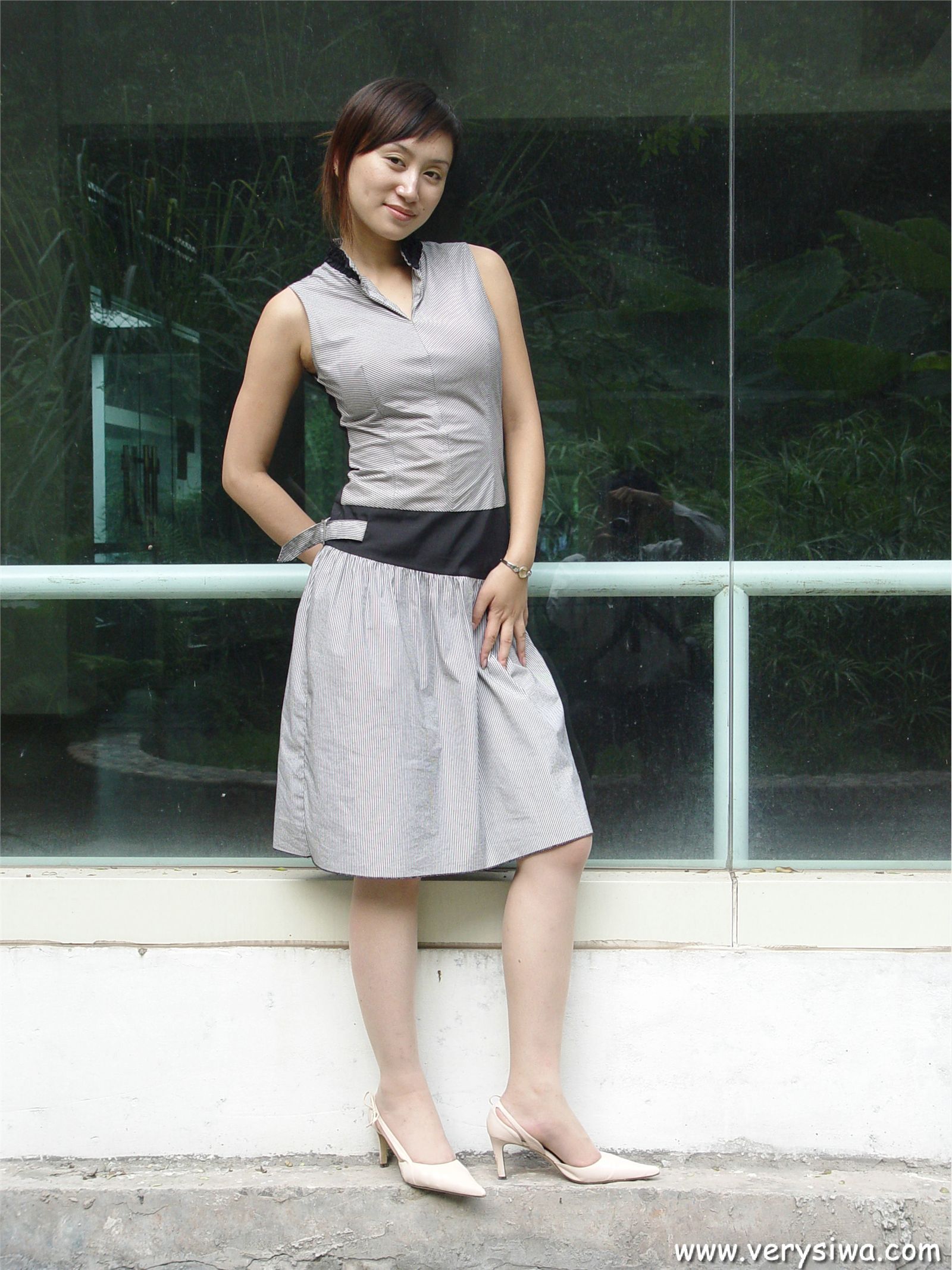 [中高艺]P005(薇薇) 性感丝袜美女图片打包下载