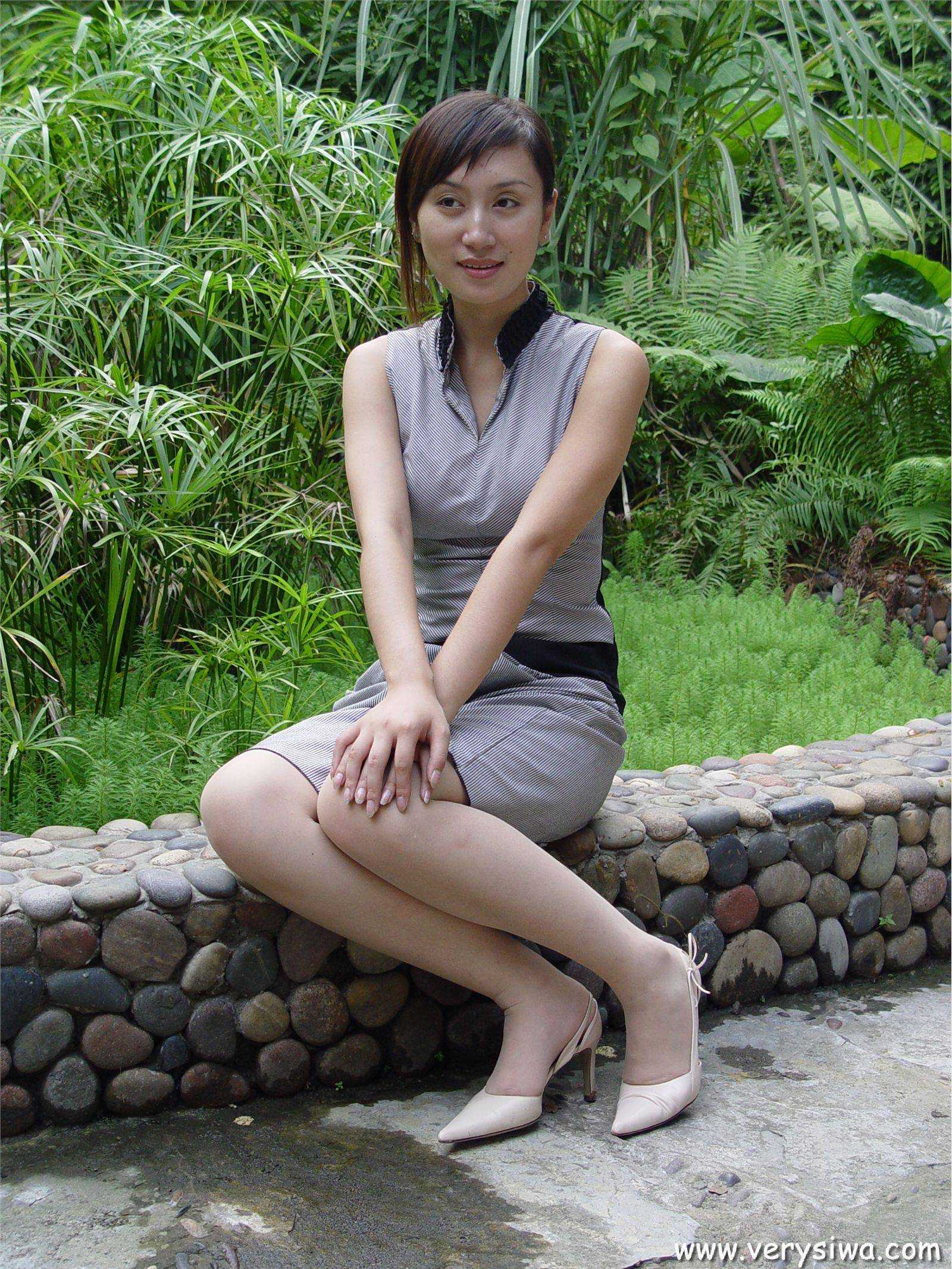 [中高艺]P005(薇薇) 性感丝袜美女图片打包下载