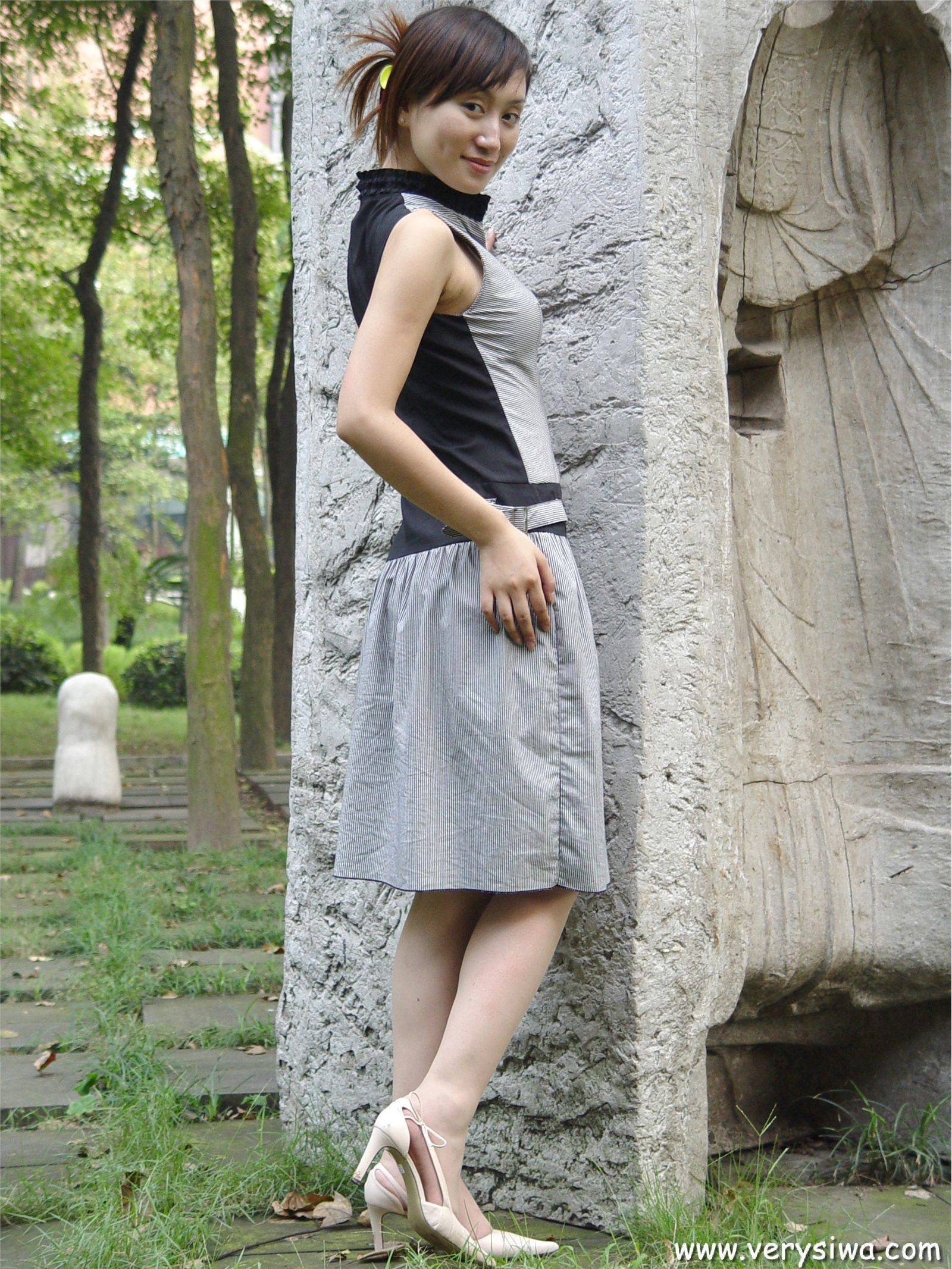 [中高艺]P005(薇薇) 性感丝袜美女图片打包下载