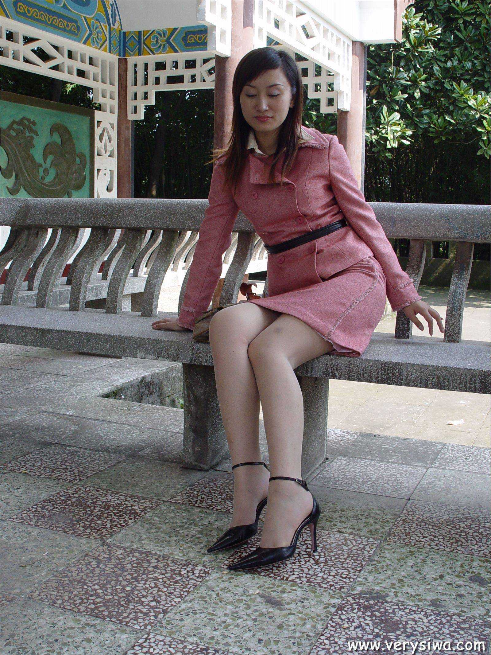 薇薇[中高艺]P006 性感丝袜美女图片打包下载