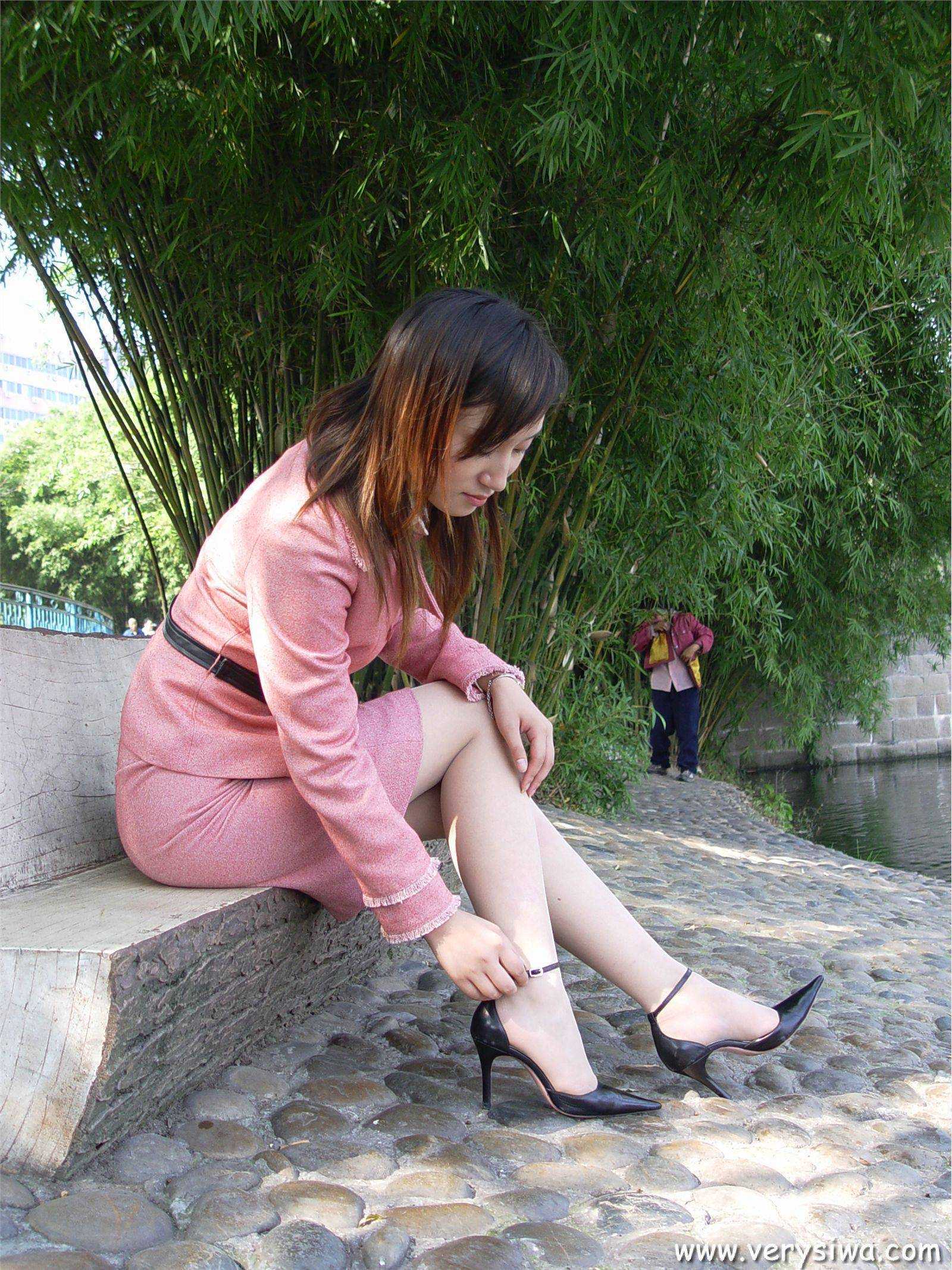 薇薇[中高艺]P006 性感丝袜美女图片打包下载