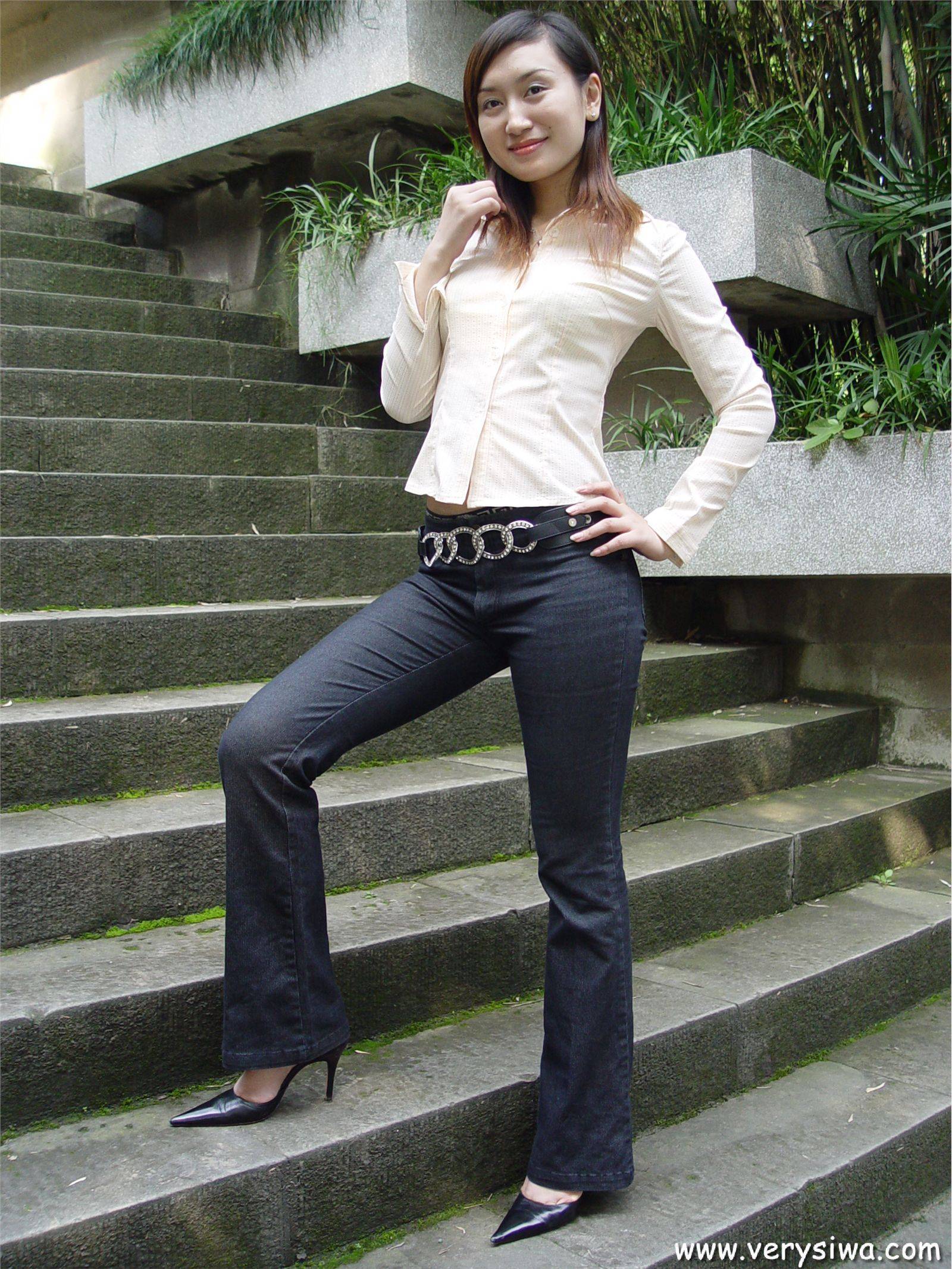 薇薇[中高艺]P006 性感丝袜美女图片打包下载