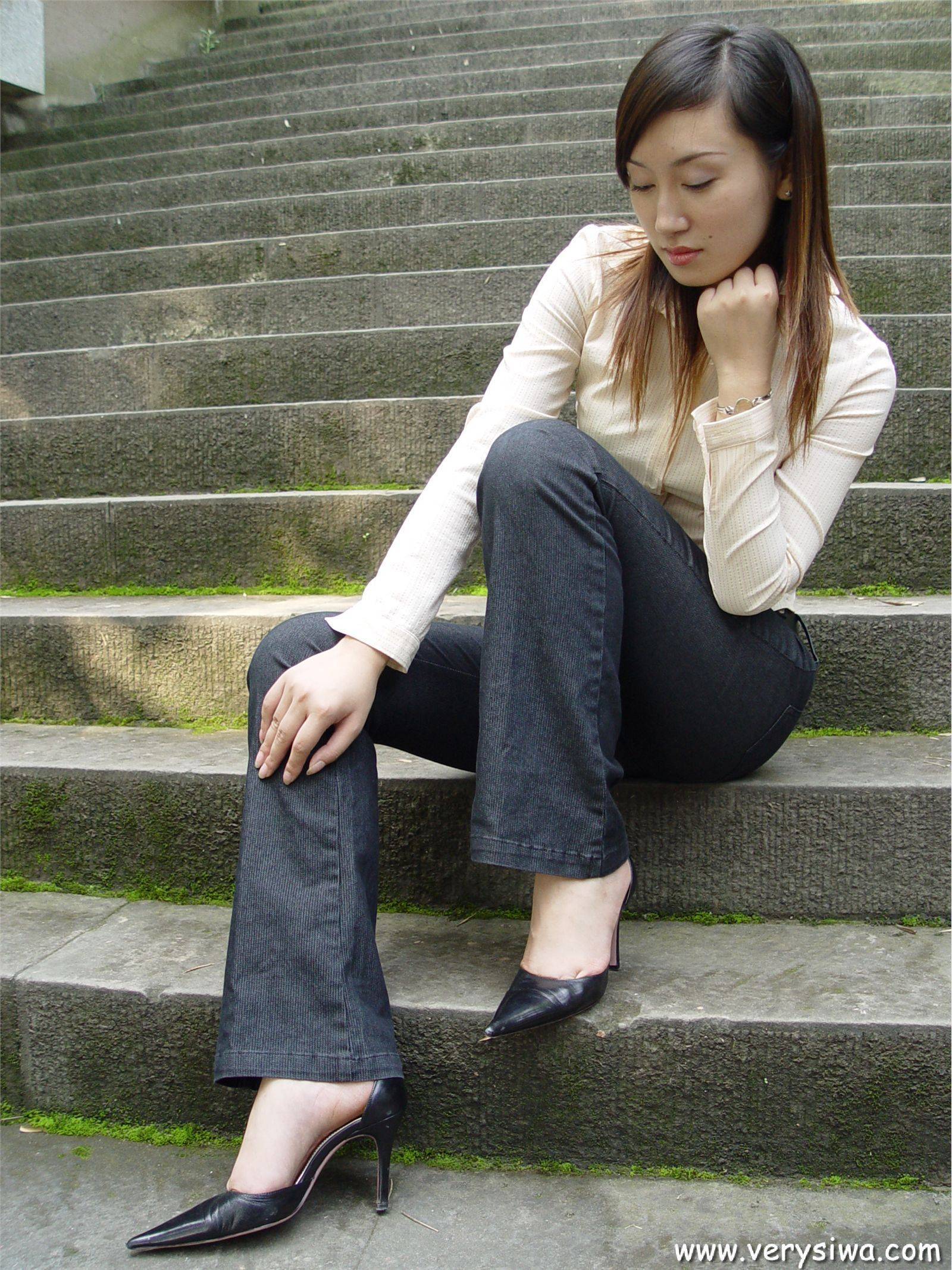 薇薇[中高艺]P006 性感丝袜美女图片打包下载