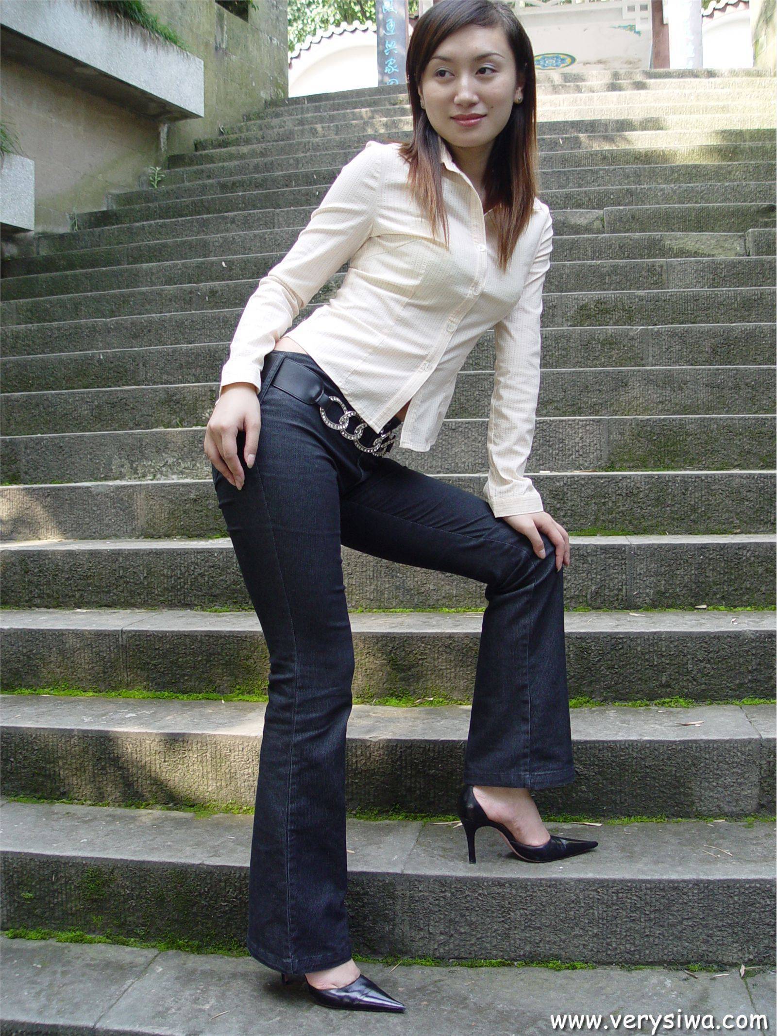 薇薇[中高艺]P006 性感丝袜美女图片打包下载